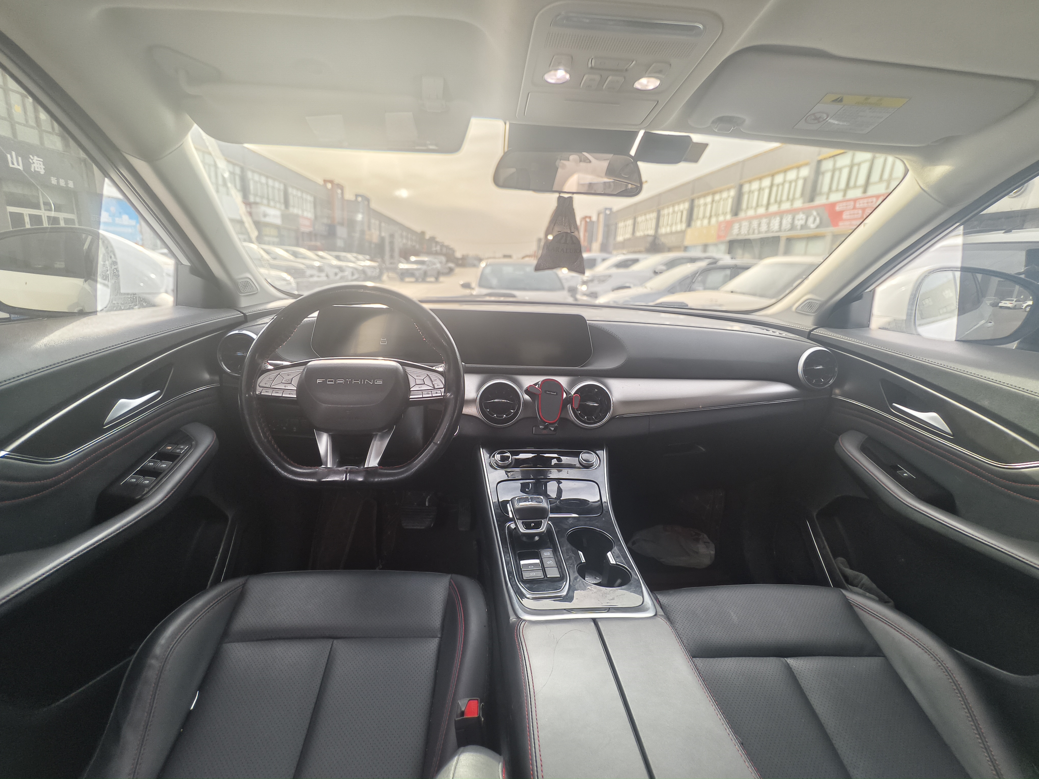 Forthing T5 EVO 2021 car image #8