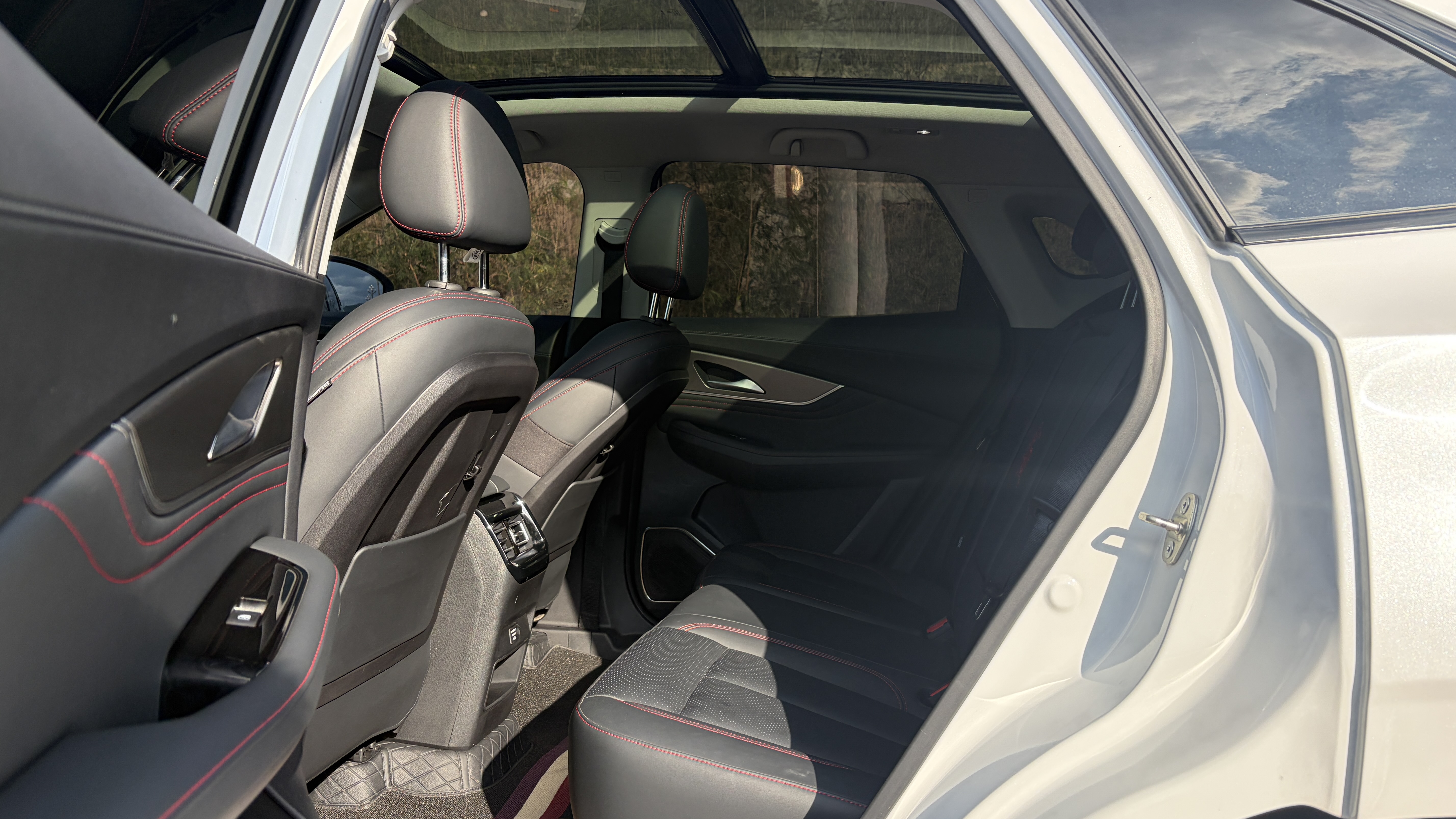 T5 EVO 2021 car image #8
