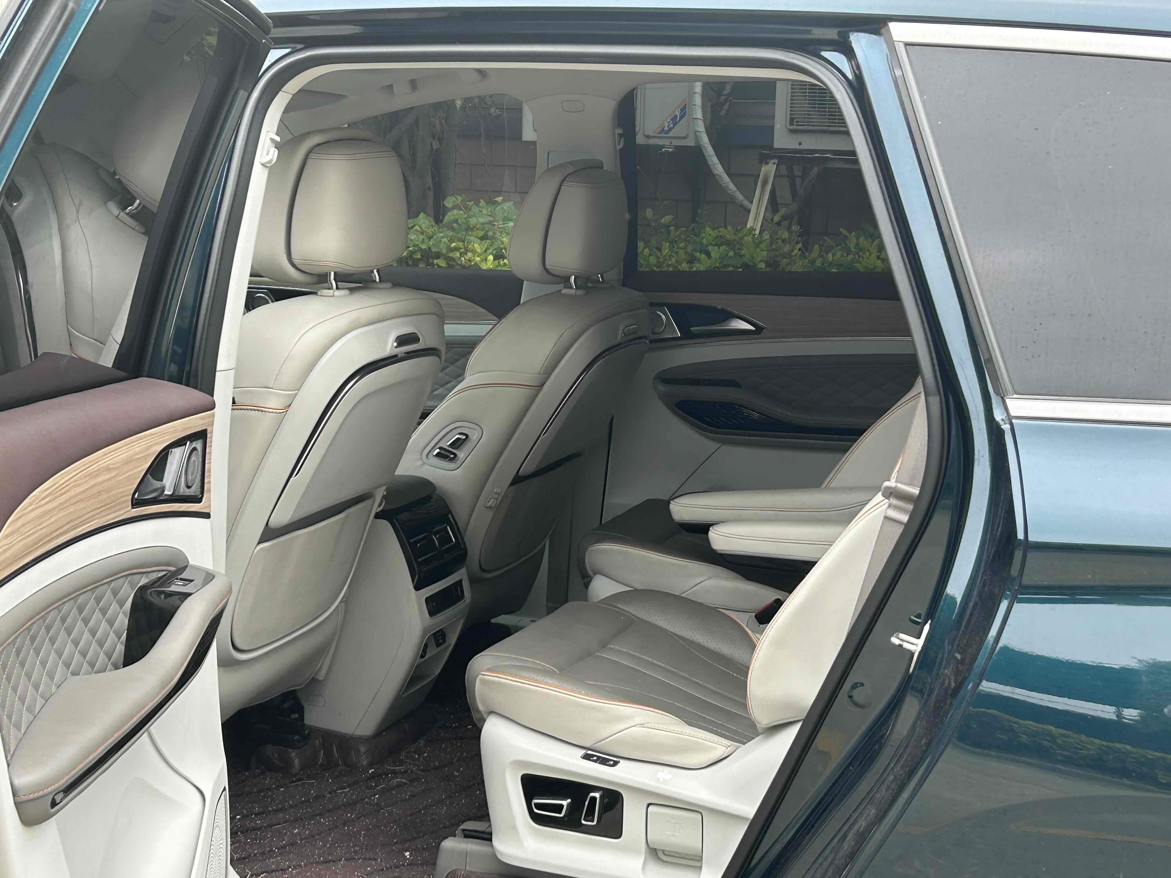 T5 EVO 2022 car image #8