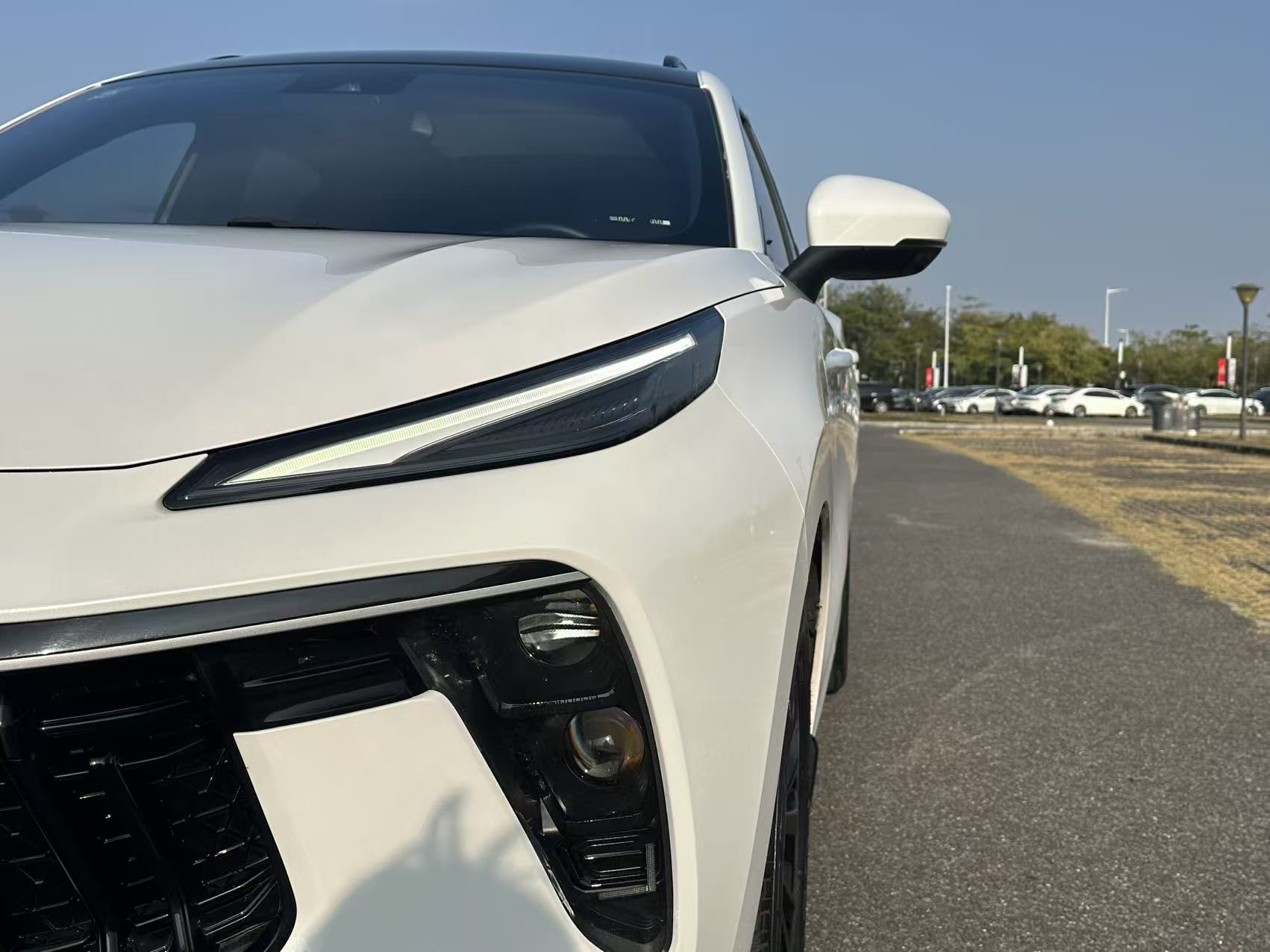 Forthing T5 EVO 2023 #8 Forthing T5 EVO 2023 car image #8