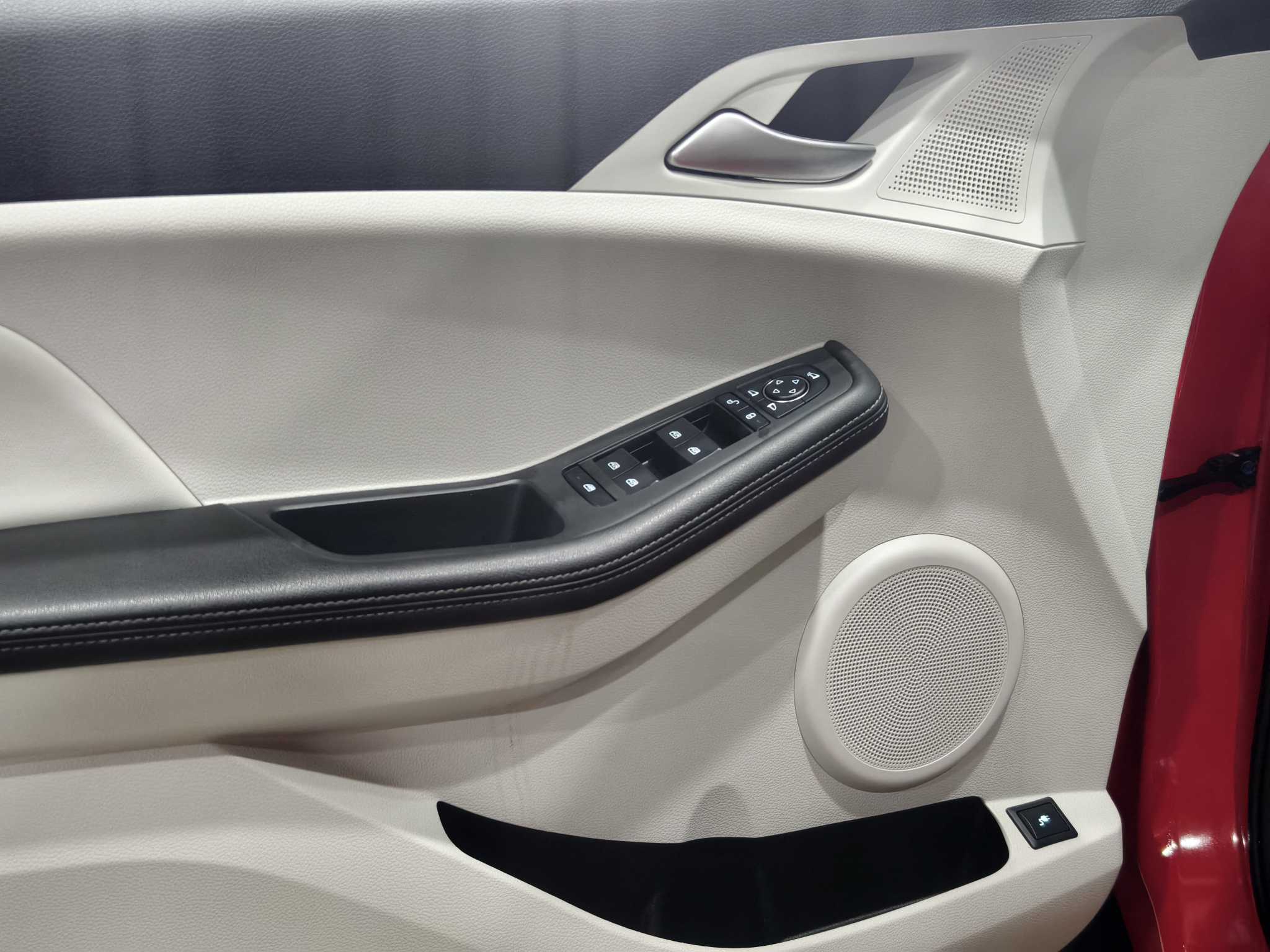 BYD Yuan Pro 2022 immagine di auto #8