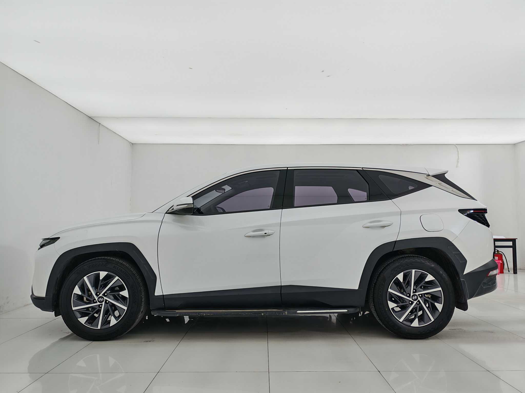 Hyundai Tucson 2022 immagine di auto #8