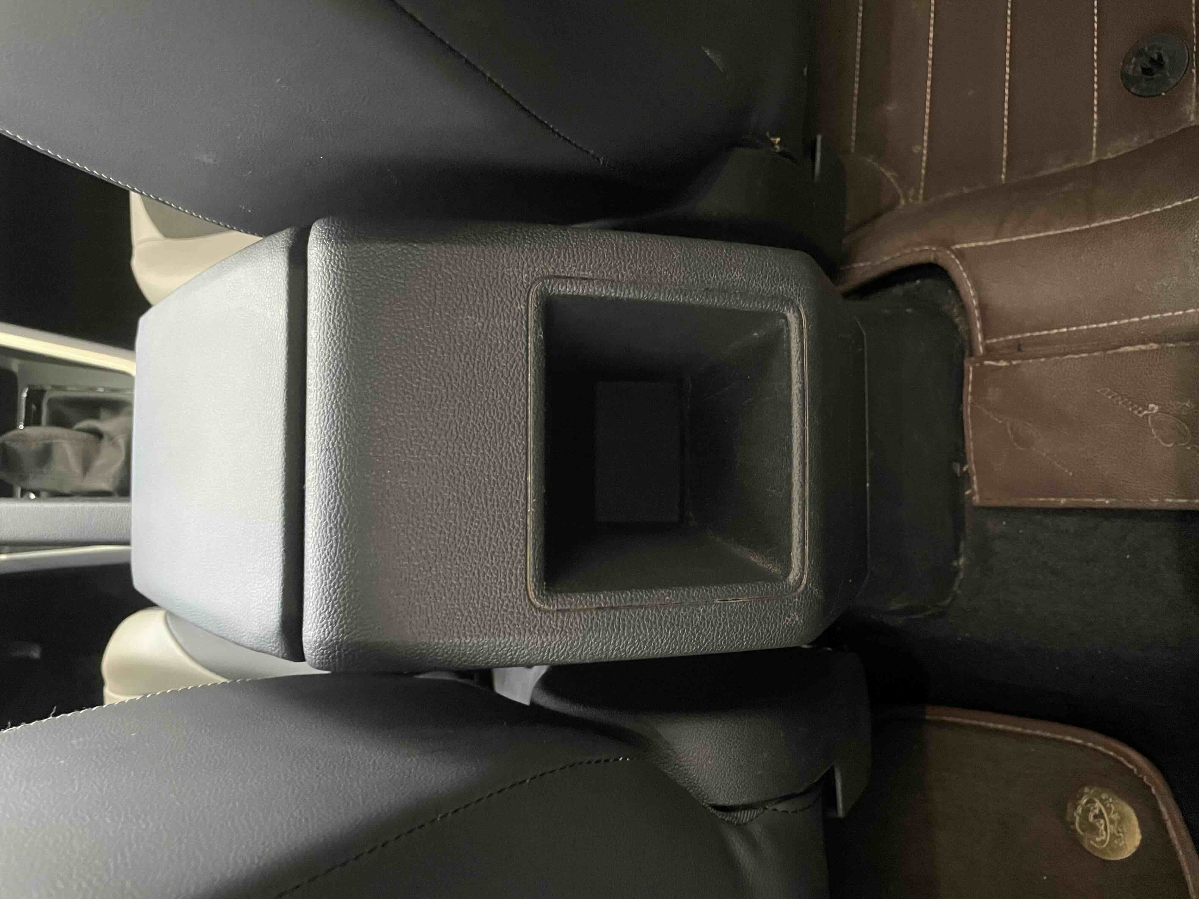 Volkswagen Polo 2021 car image #8