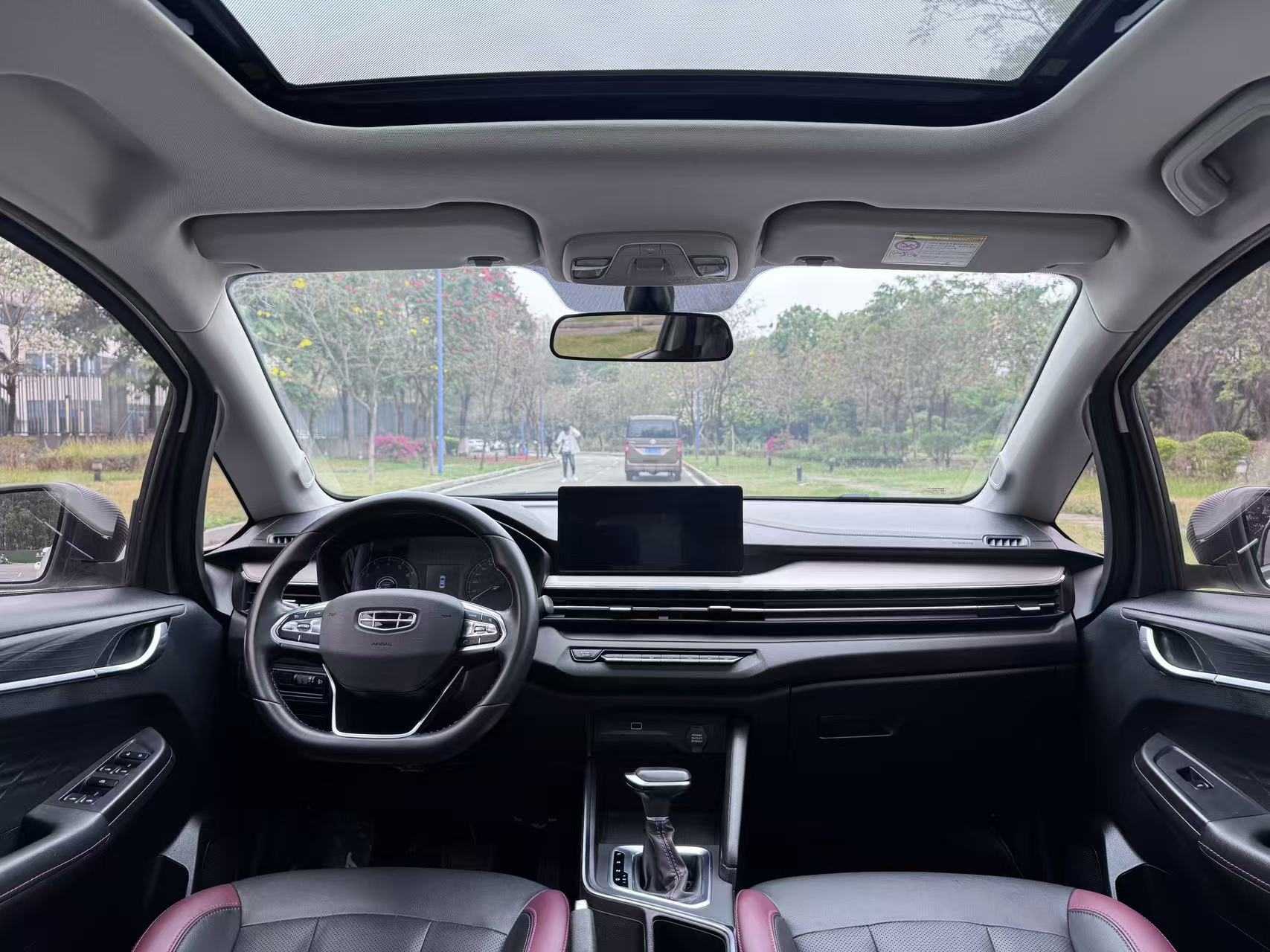 Vision X3 2021 immagine di auto #8