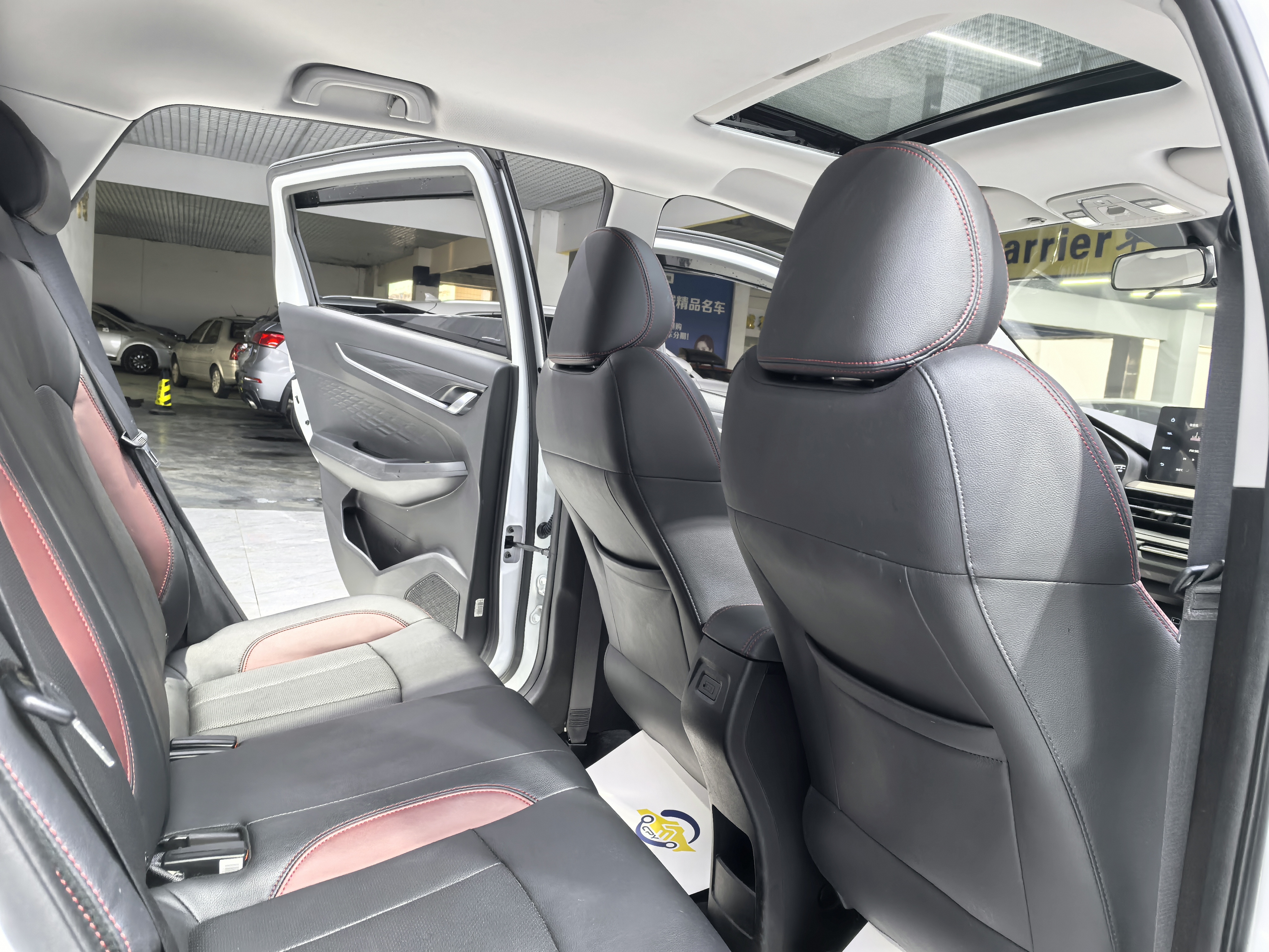 Vision X3 2022 car image #8
