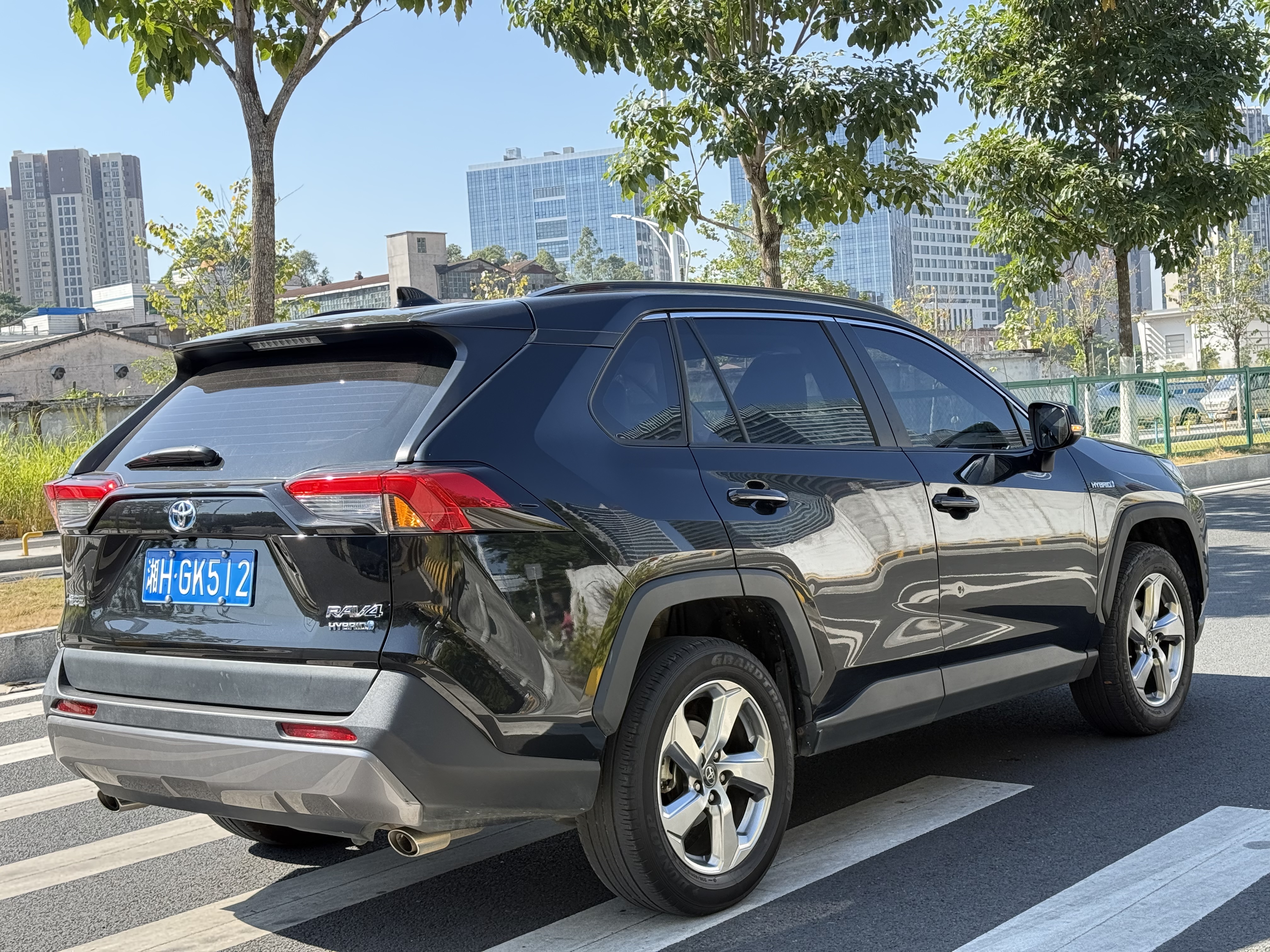 Toyota RAV4 Hybird E+ 2022 #8 Toyota RAV4 Hybird E+ 2022 car image #8