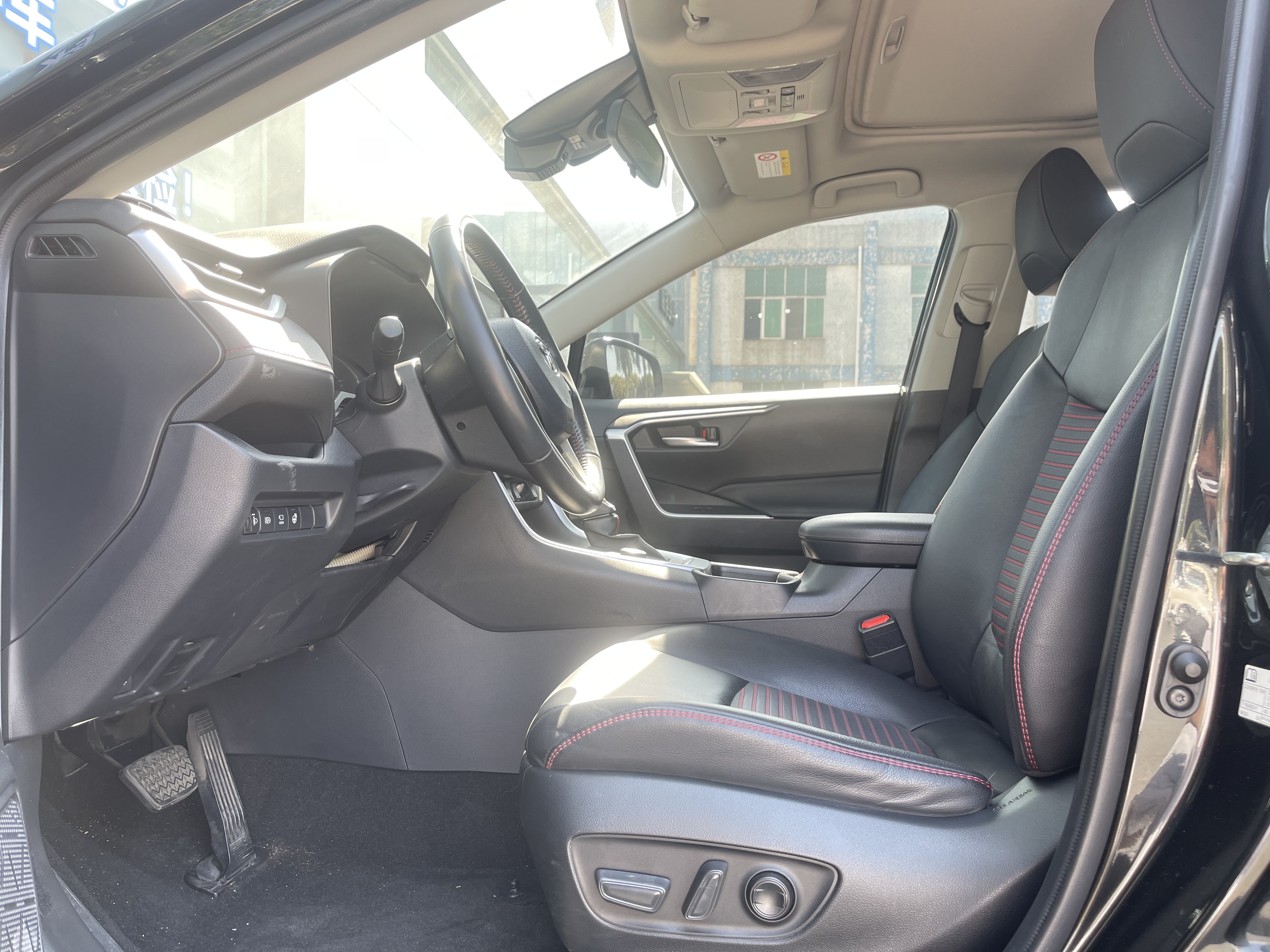 Toyota RAV4 Hybird E+ 2022 #8 Toyota RAV4 Hybird E+ 2022 immagine di auto #8