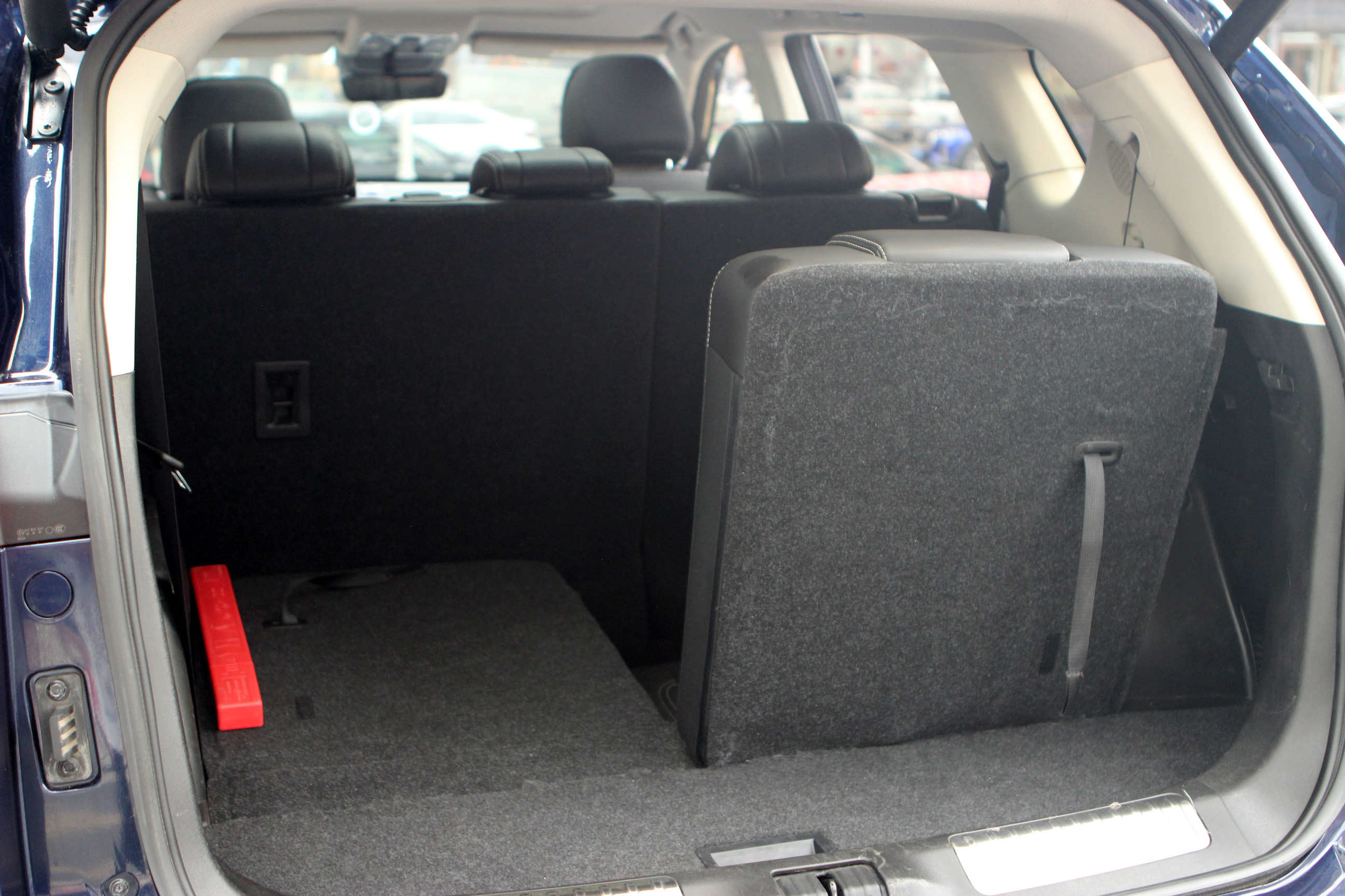 X70 PLUS 2022 car image #8