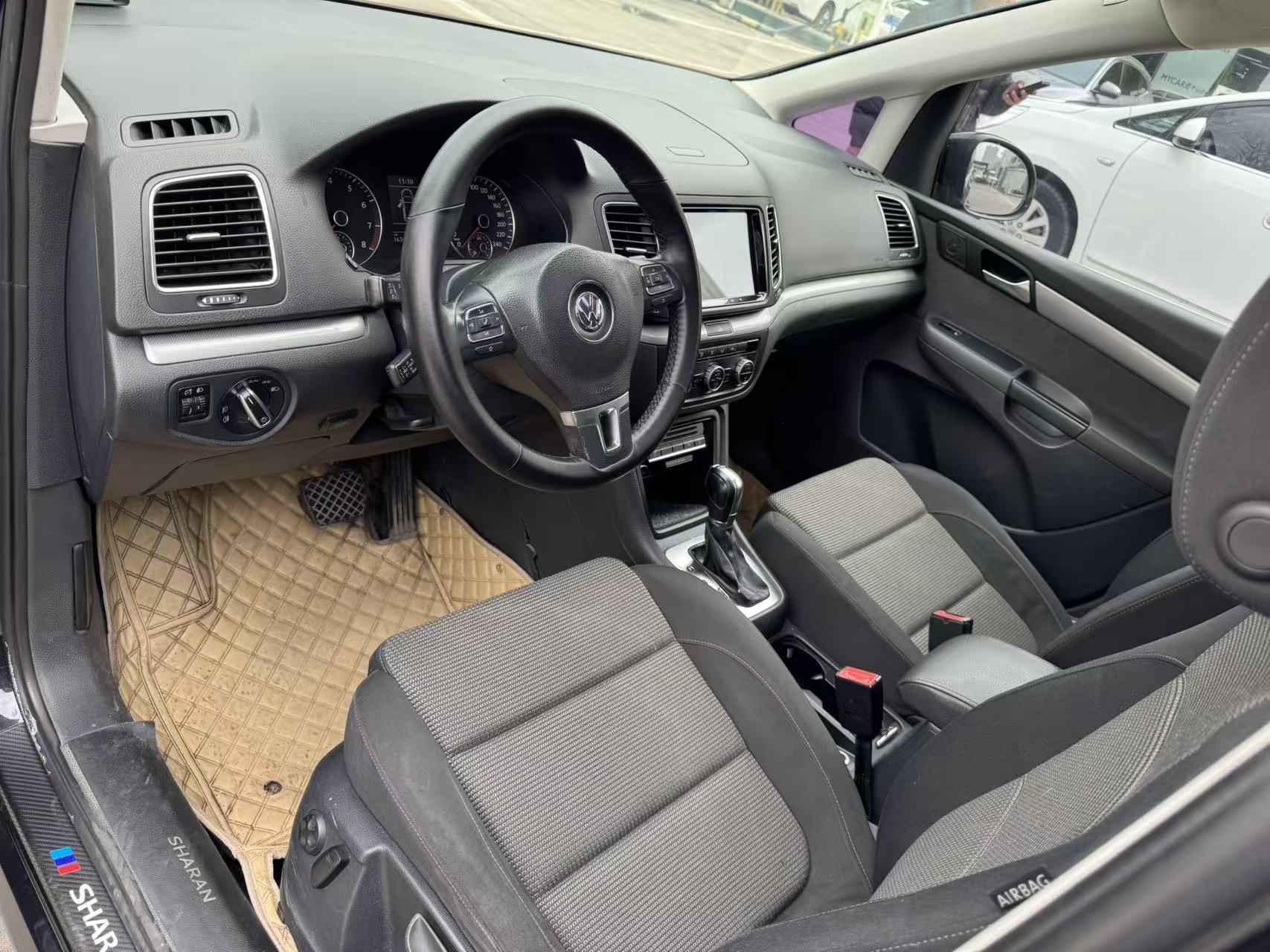 Volkswagen Sharan 2013 immagine di auto #8