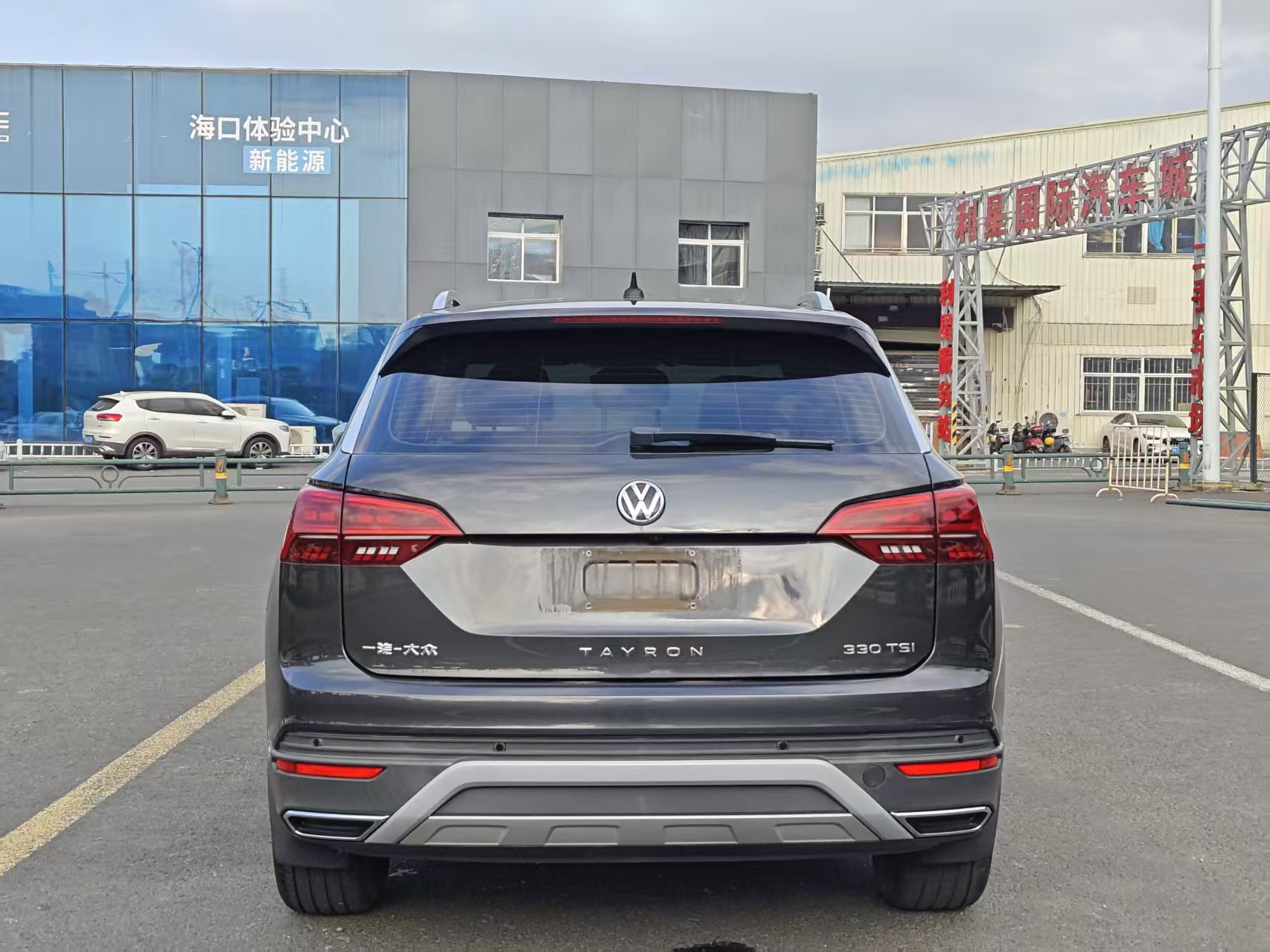 Volkswagen Tayron 2021 car image #8