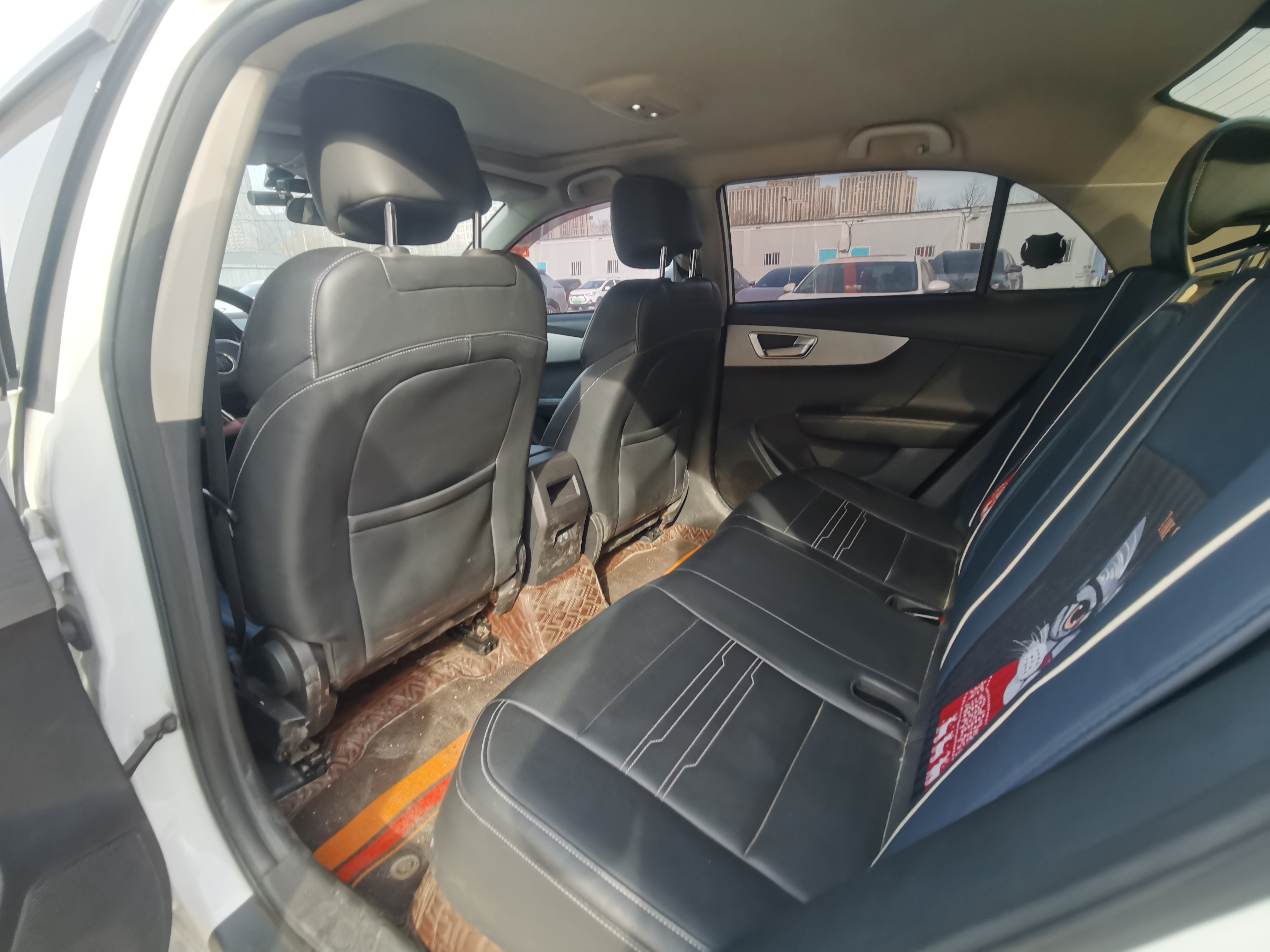 BYD Qin New Energy 2022 car image #8