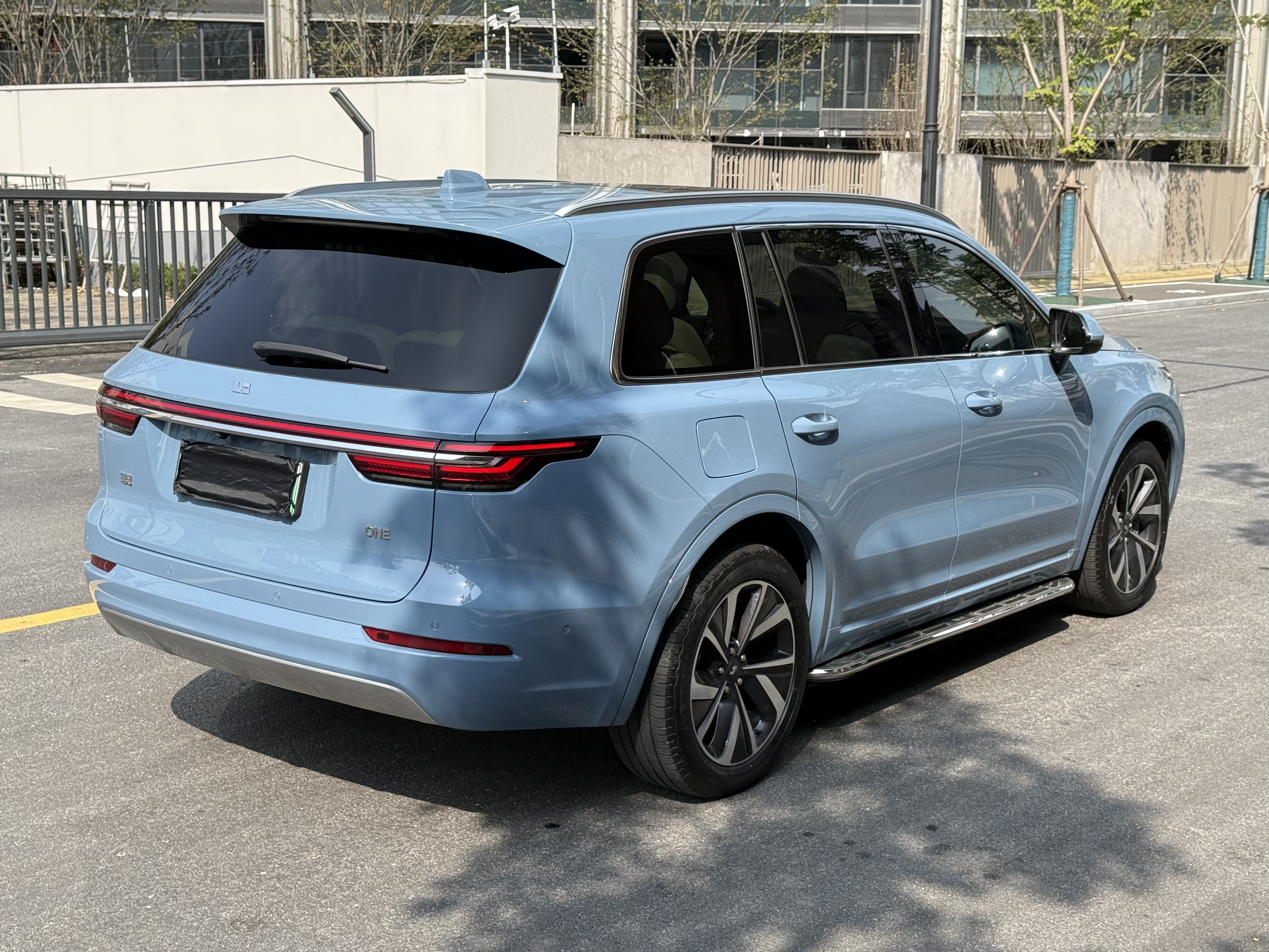 理想汽车 理想ONE 2022 汽车图片 #8