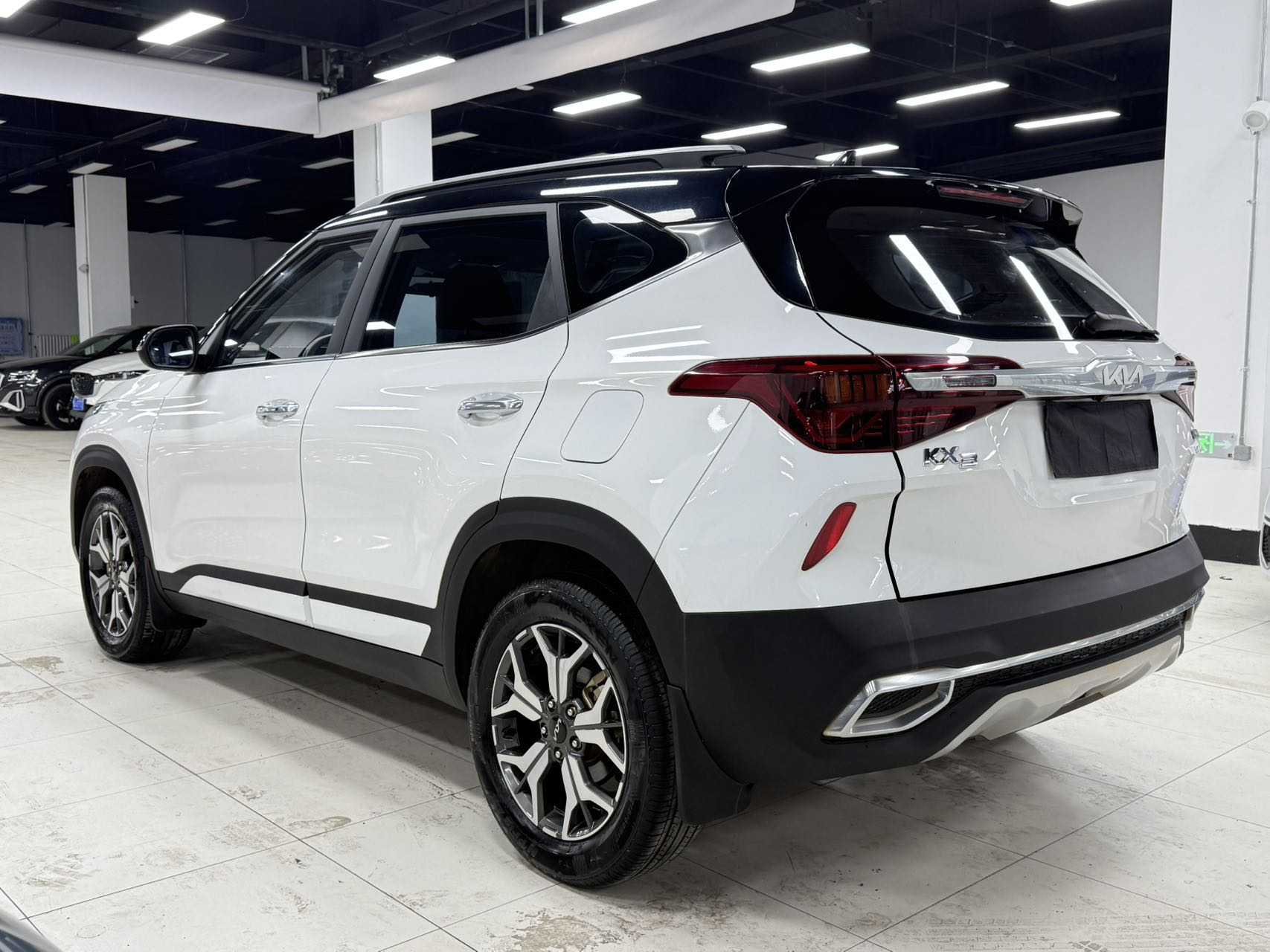 起亚 KX3傲跑 2023 汽车图片 #8