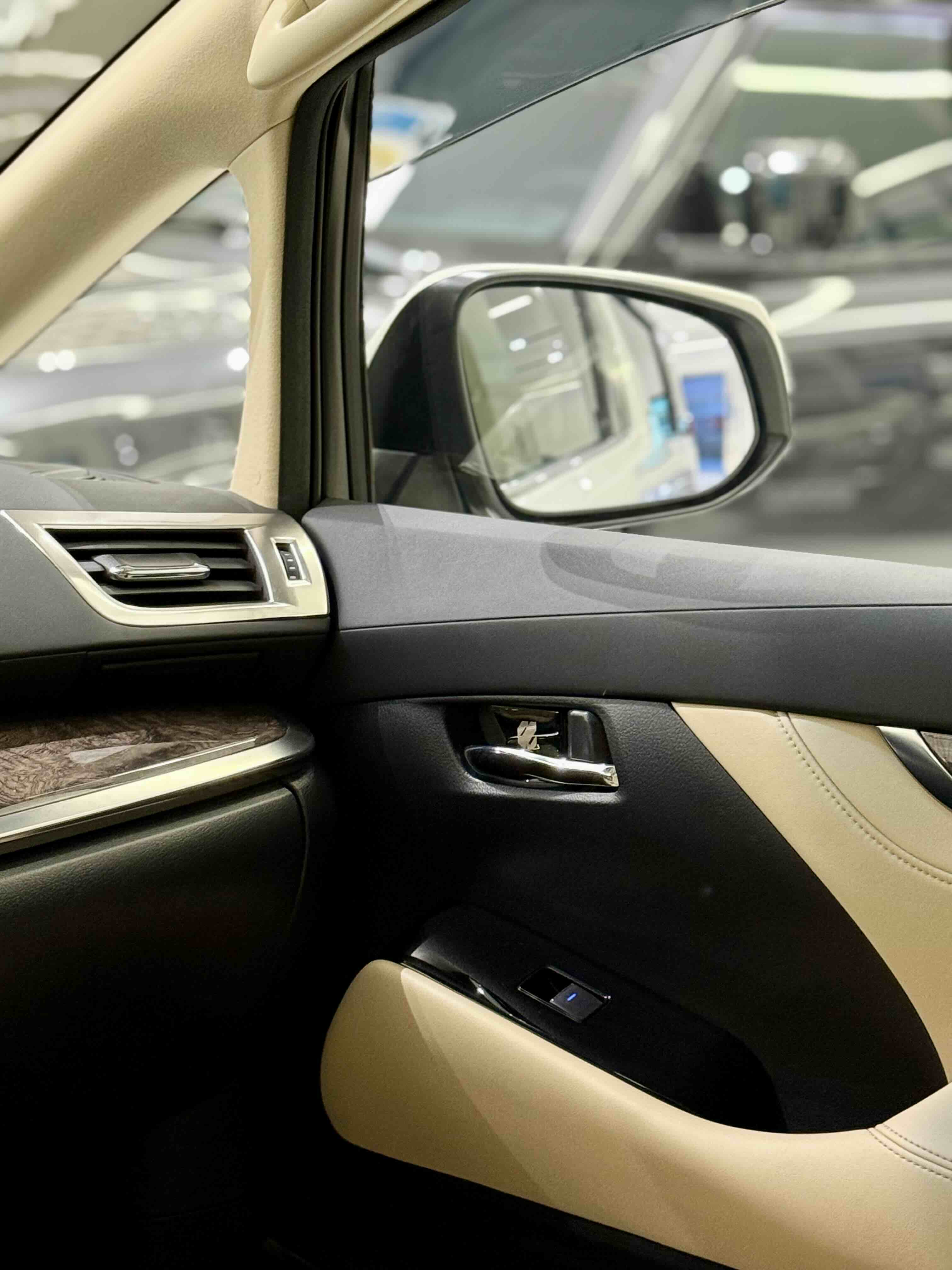 丰田 埃尔法 2023 汽车图片 #8