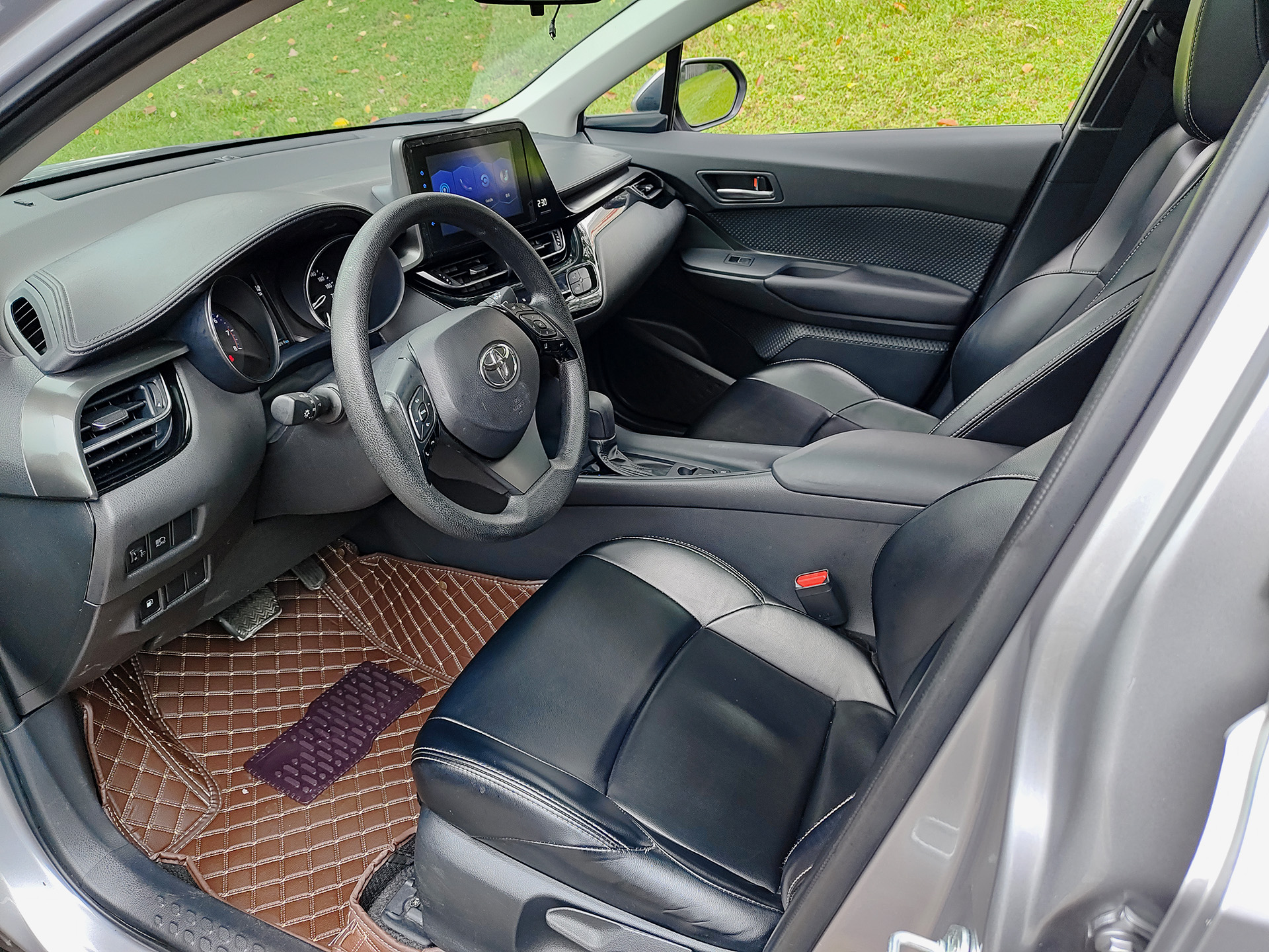 Toyota Izoa 2022 car image #8