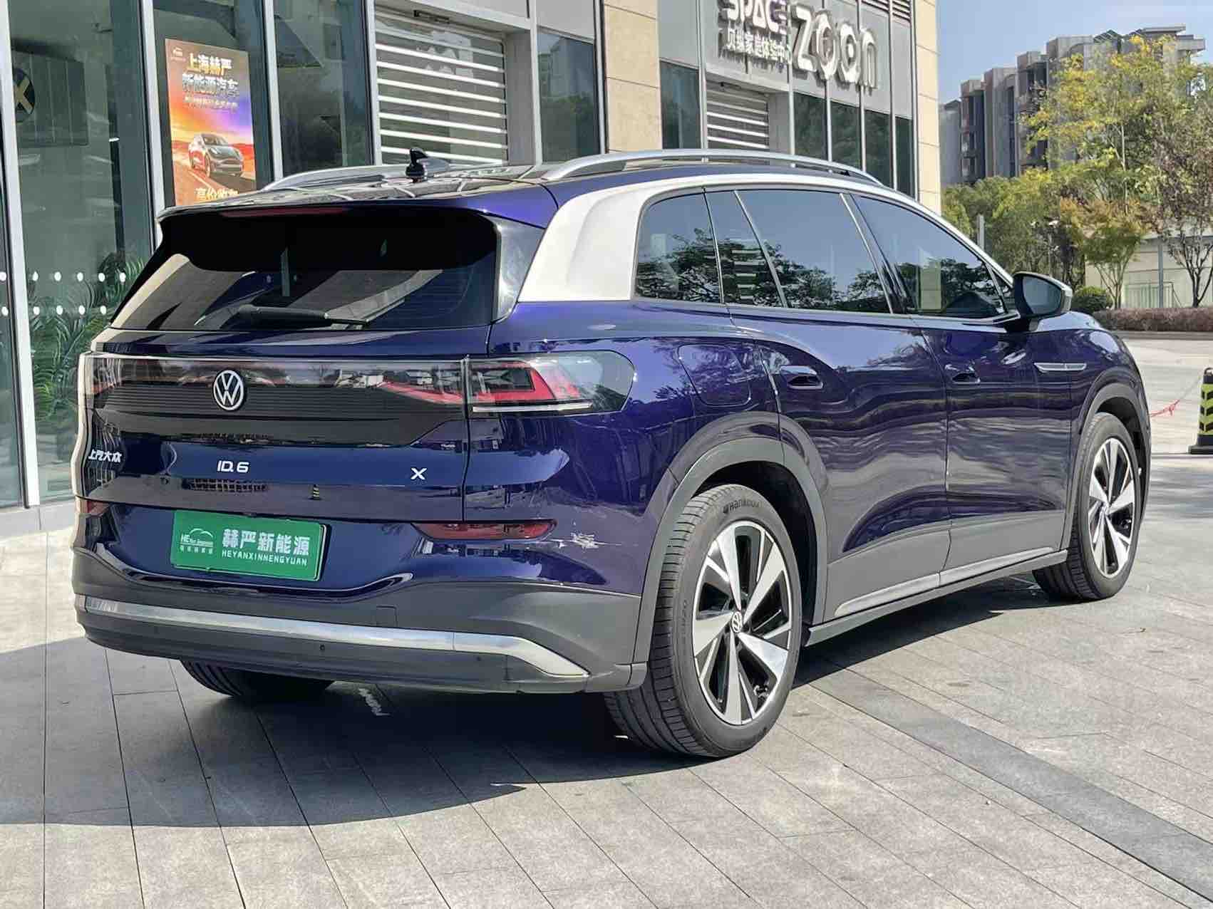 Volkswagen ID.6 X 2021 car image #8