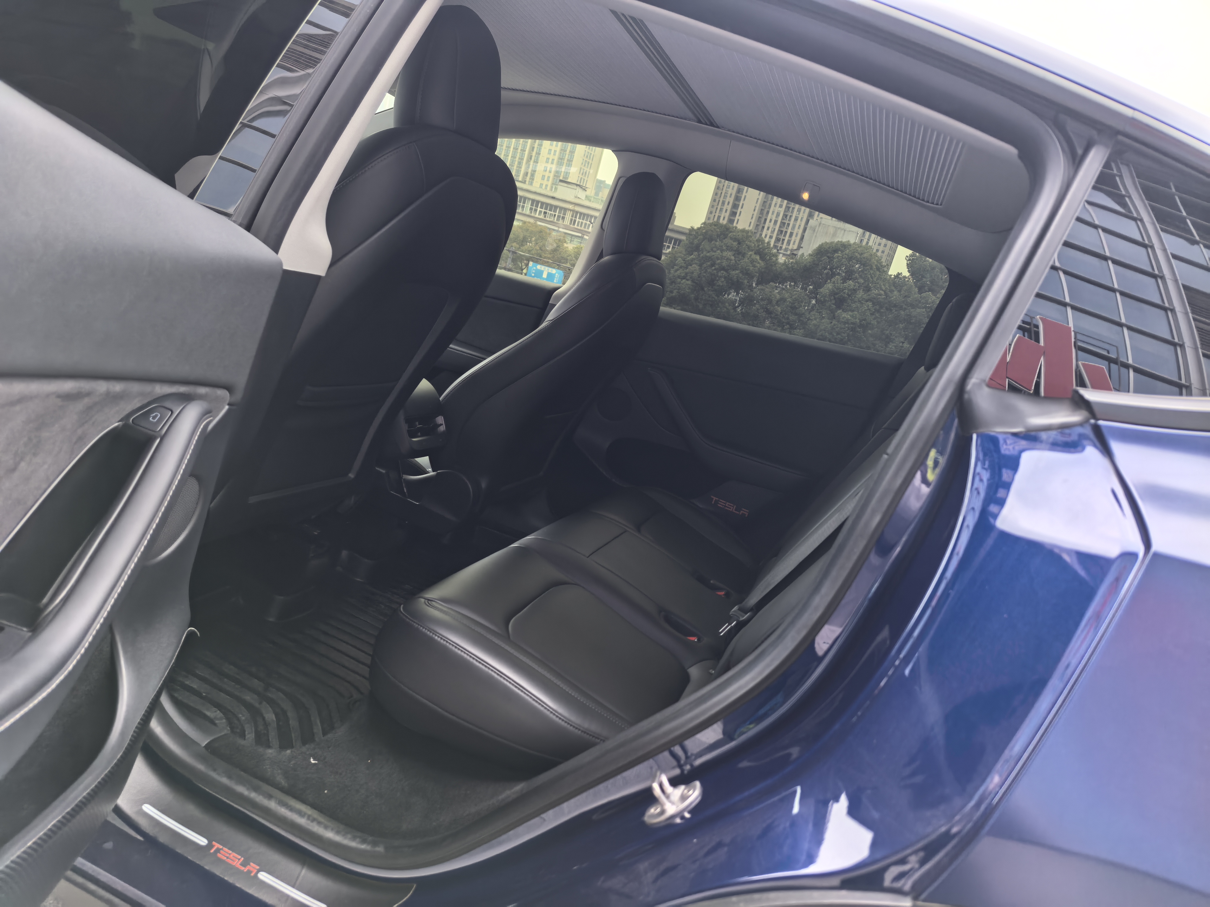 特斯拉 Model Y 2021 汽车图片 #8