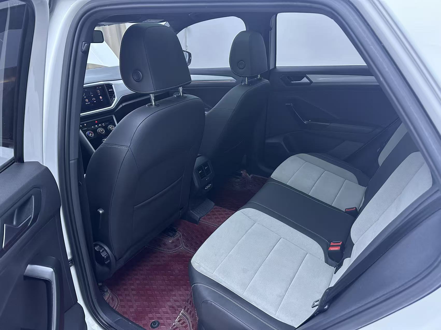 T-Roc 2022 #8 T-Roc 2022 car image #8