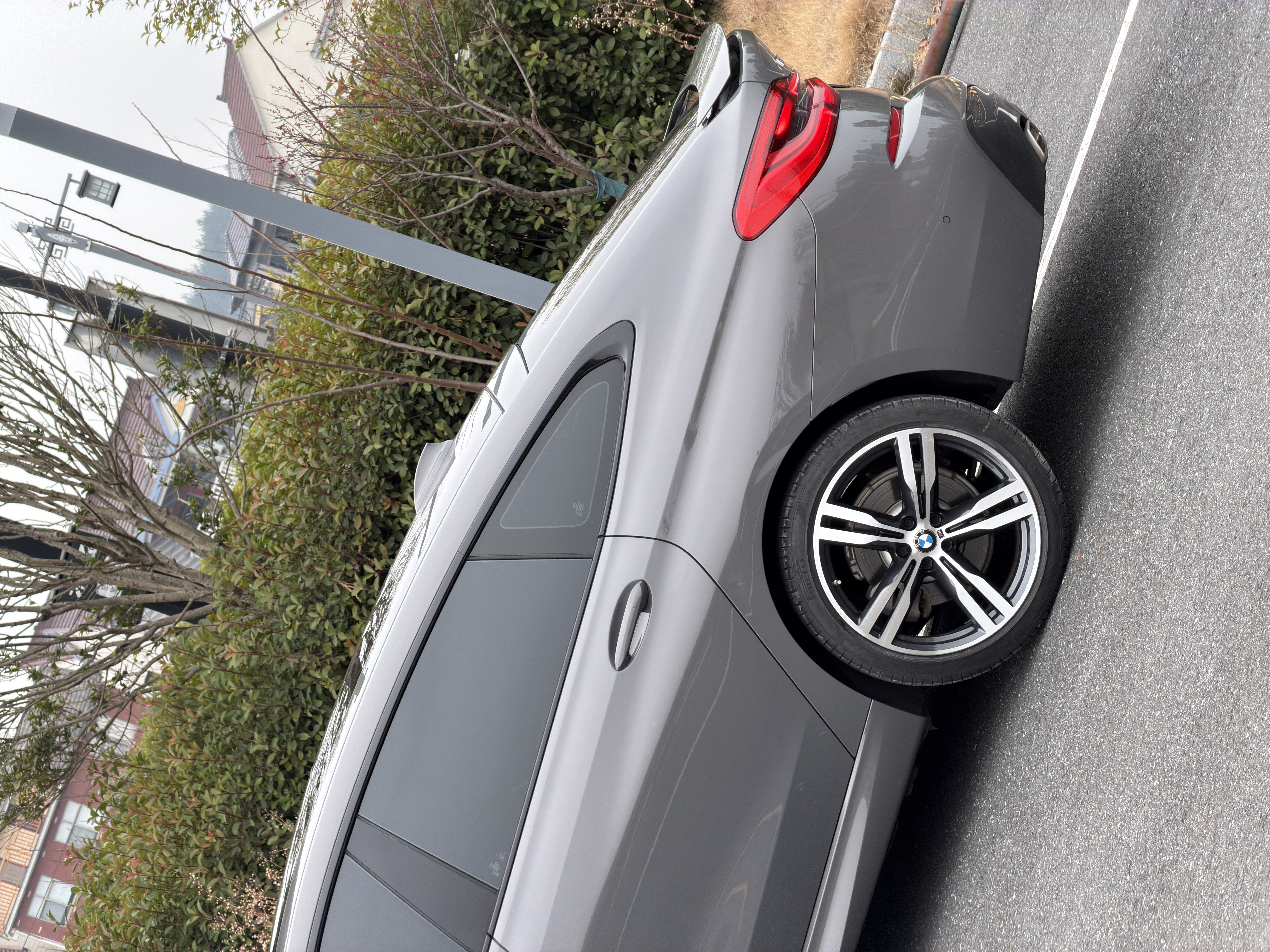 BMW 6 Series GT 2022 car image #8