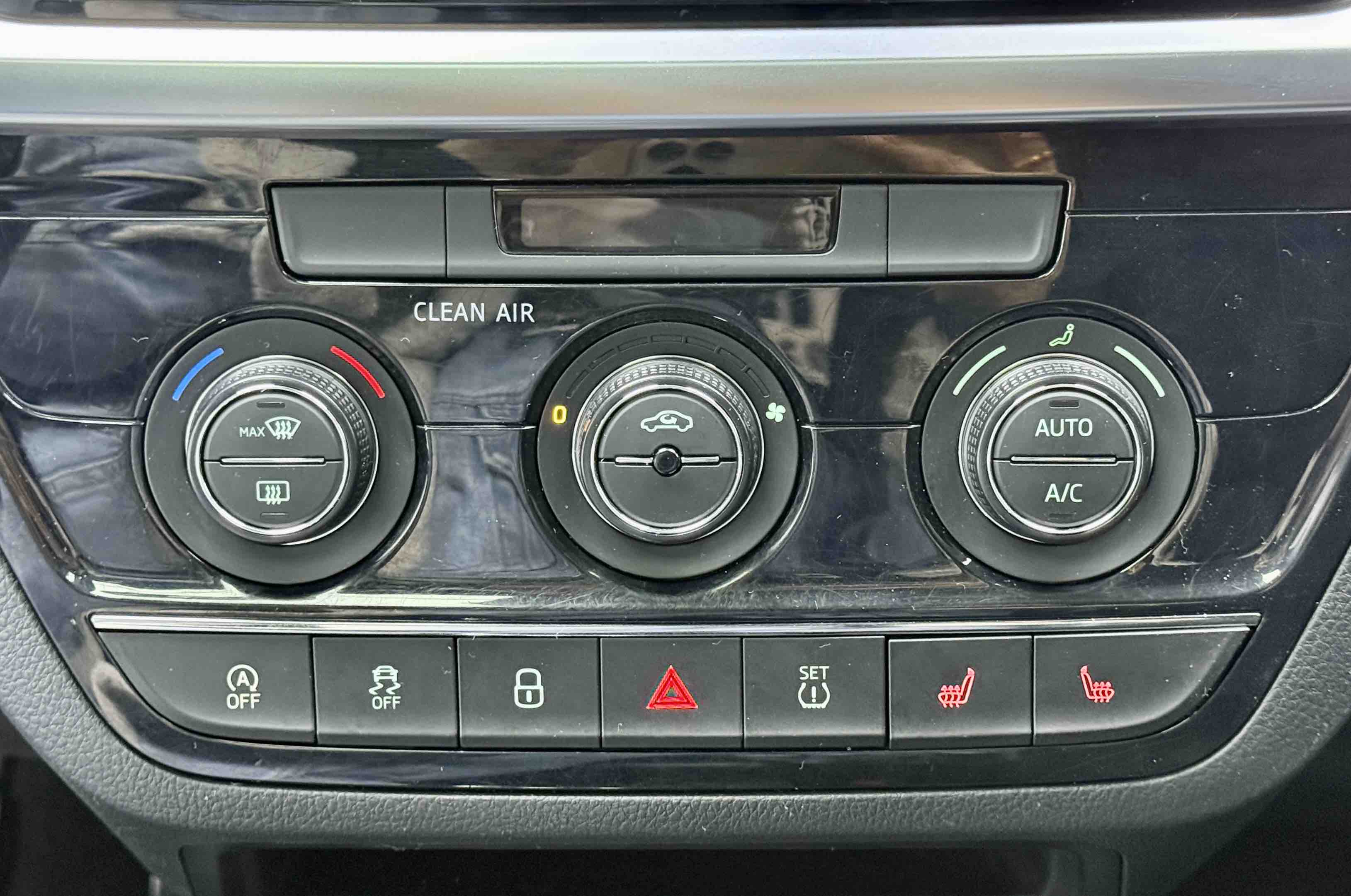 Skoda Kamiq 2021 صورة سيارة #8