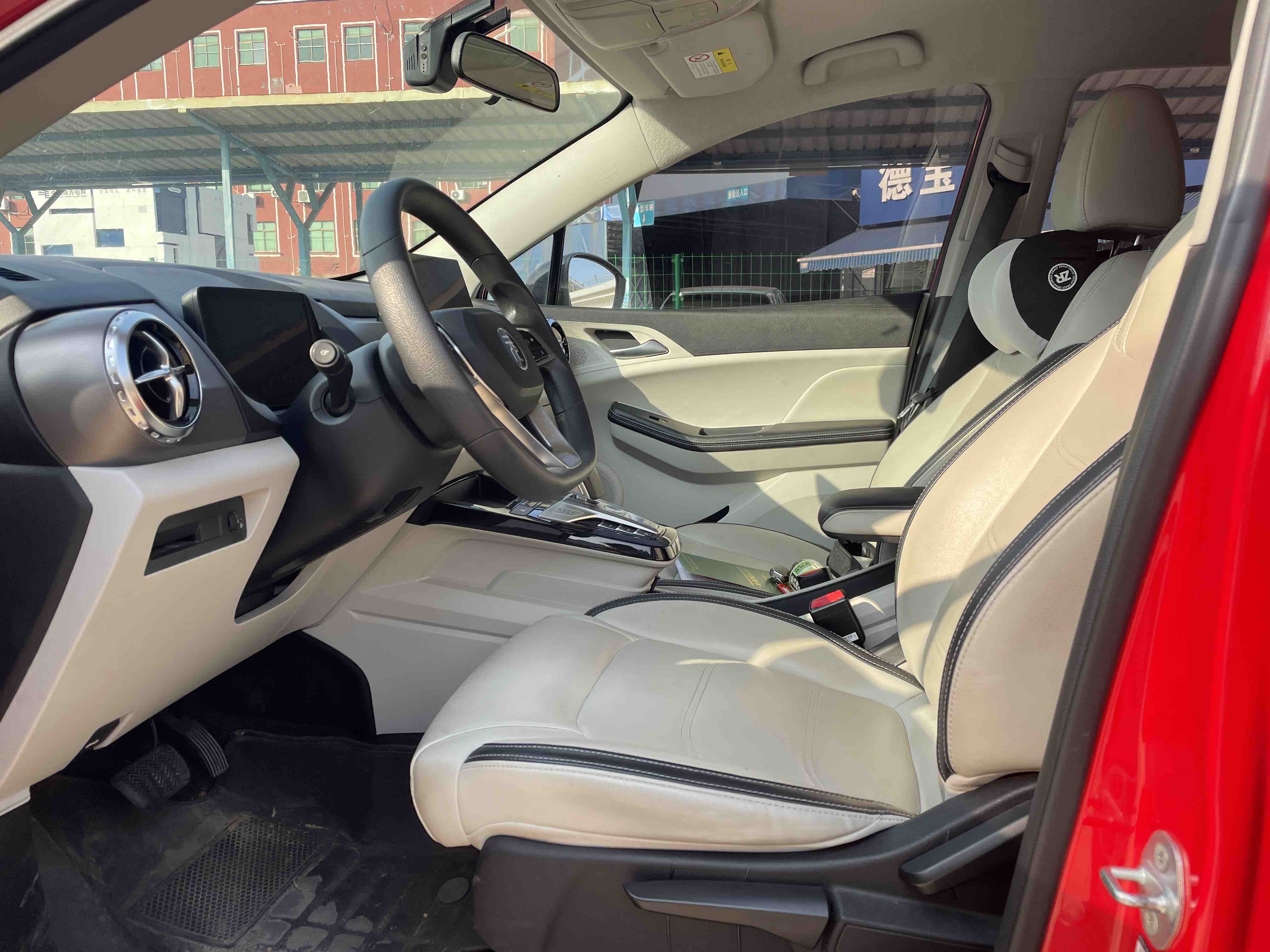 BYD Yuan Pro 2022 car image #8