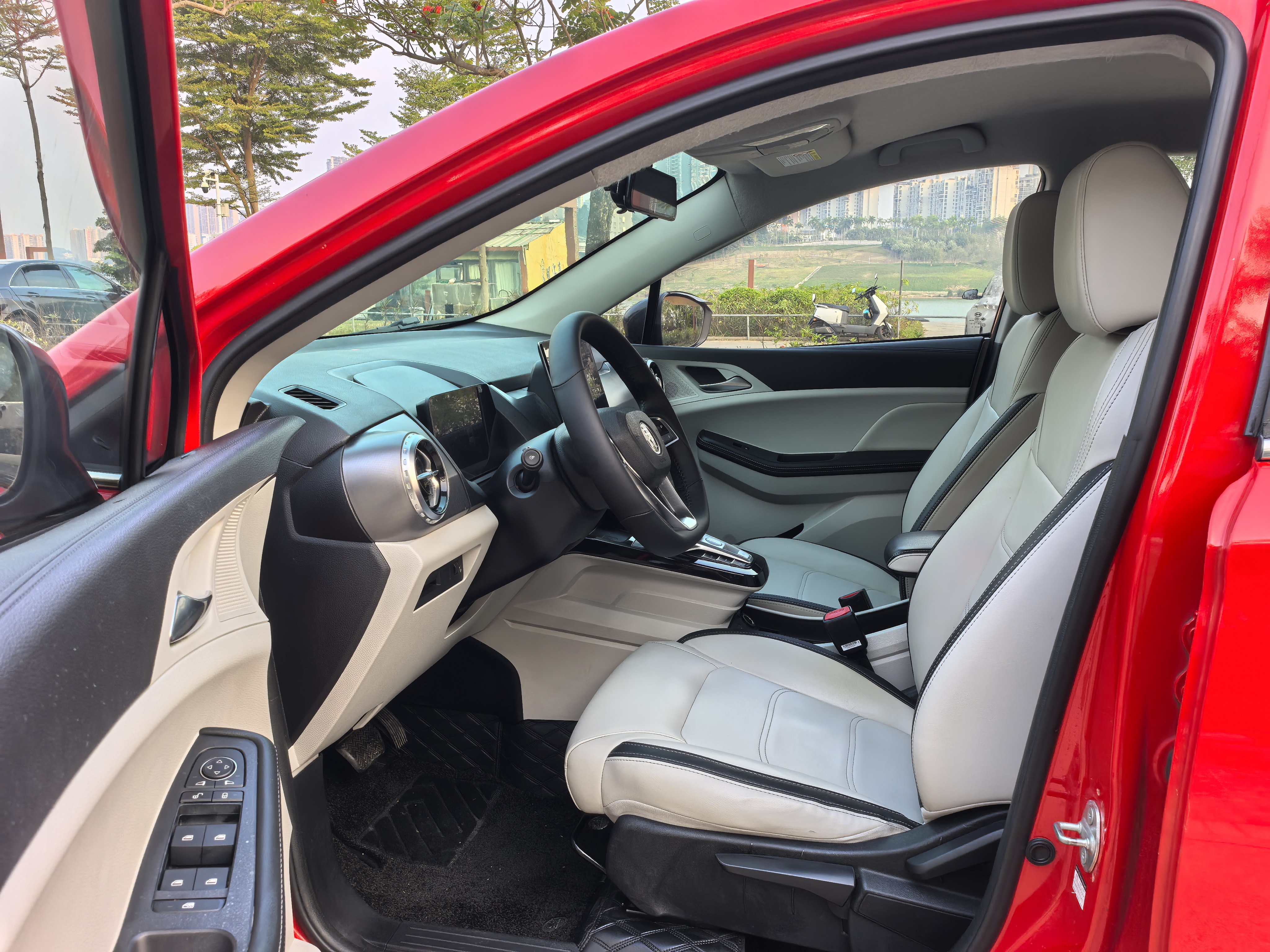 BYD Yuan Pro 2021 car image #8