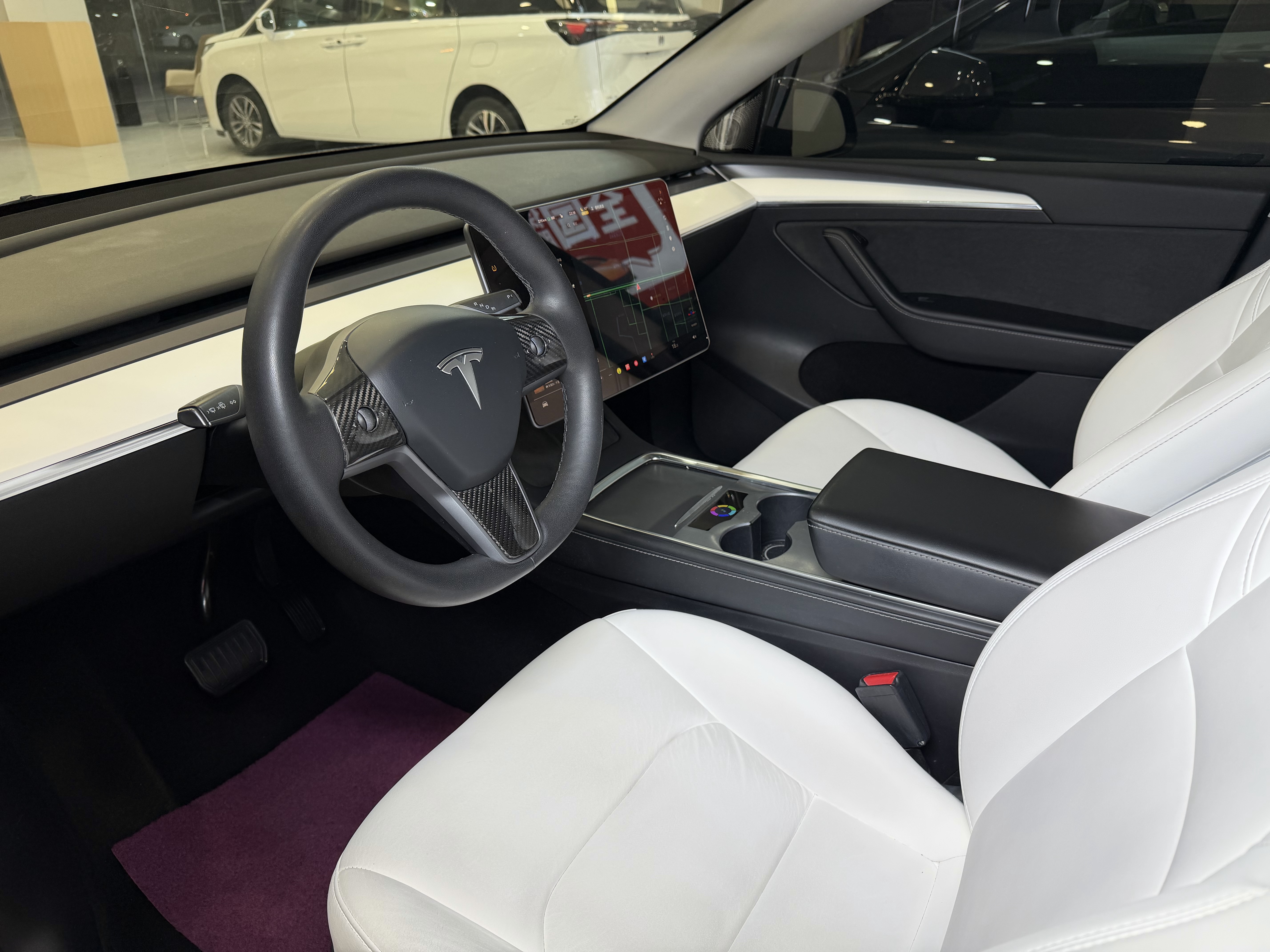 Tesla Model Y 2021 #8 Tesla Model Y 2021 car image #8