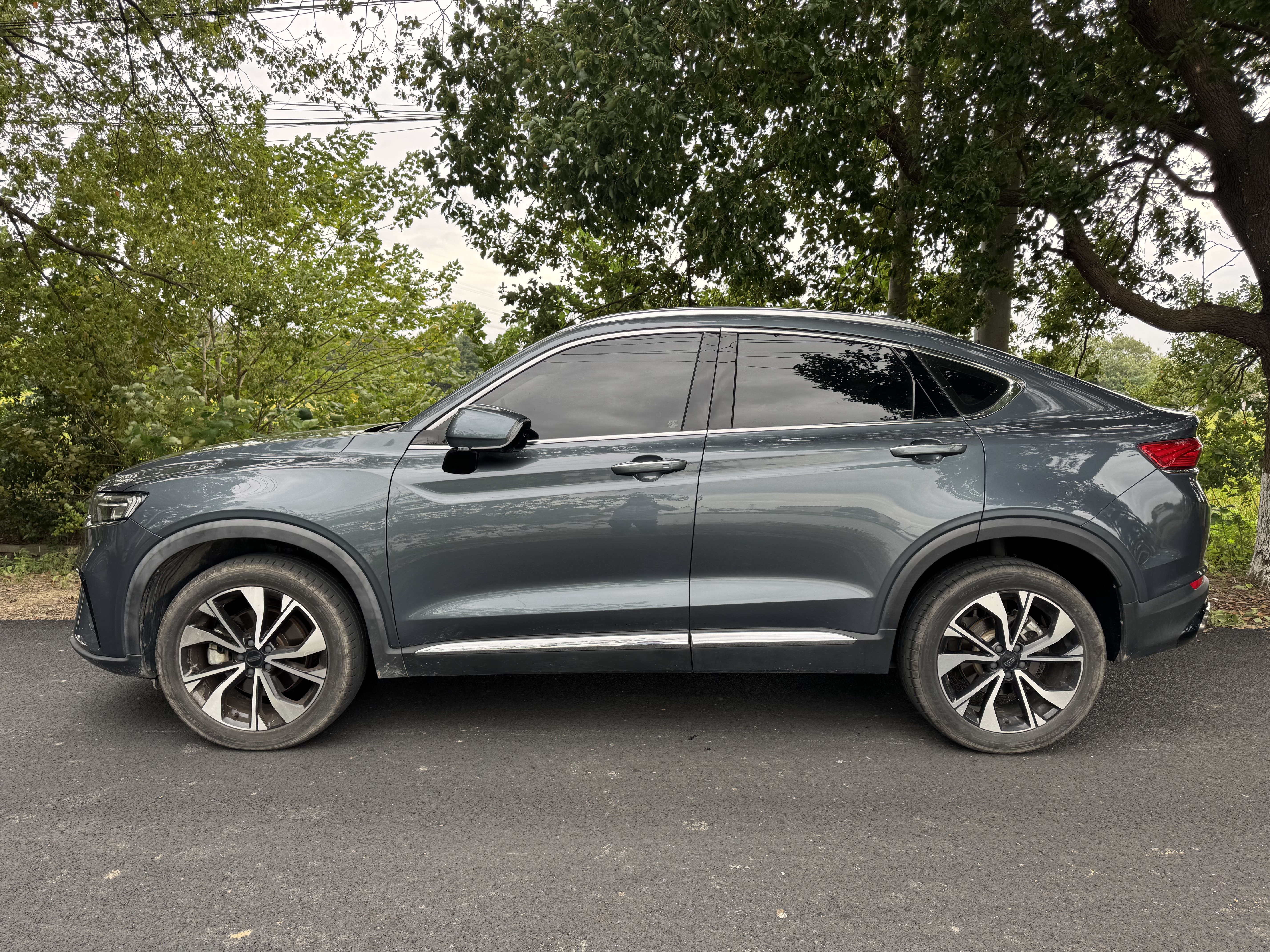 GEELY Tugella S 2021 #8 GEELY Tugella S 2021 car image #8