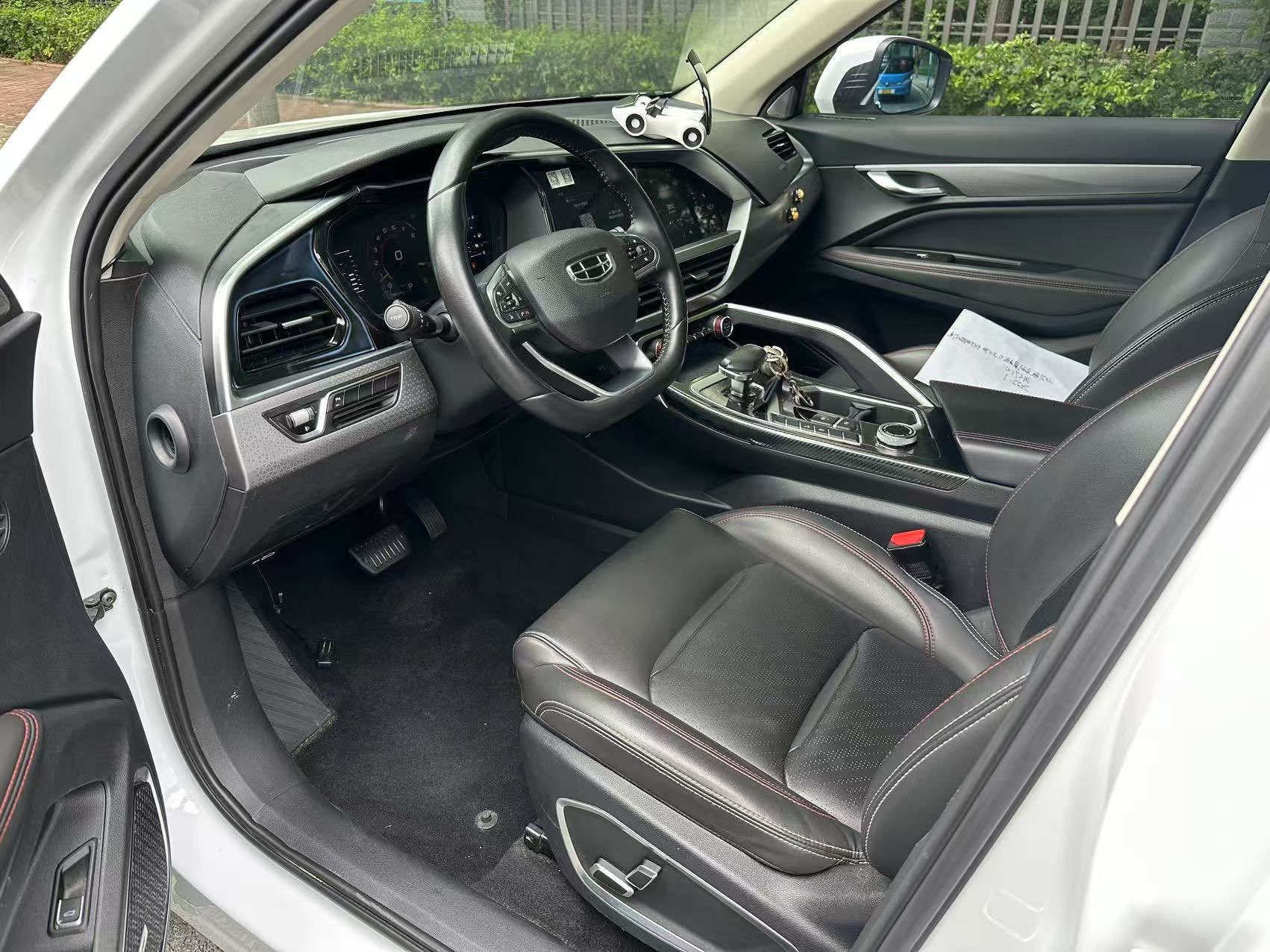 GEELY Tugella S 2022 car image #8