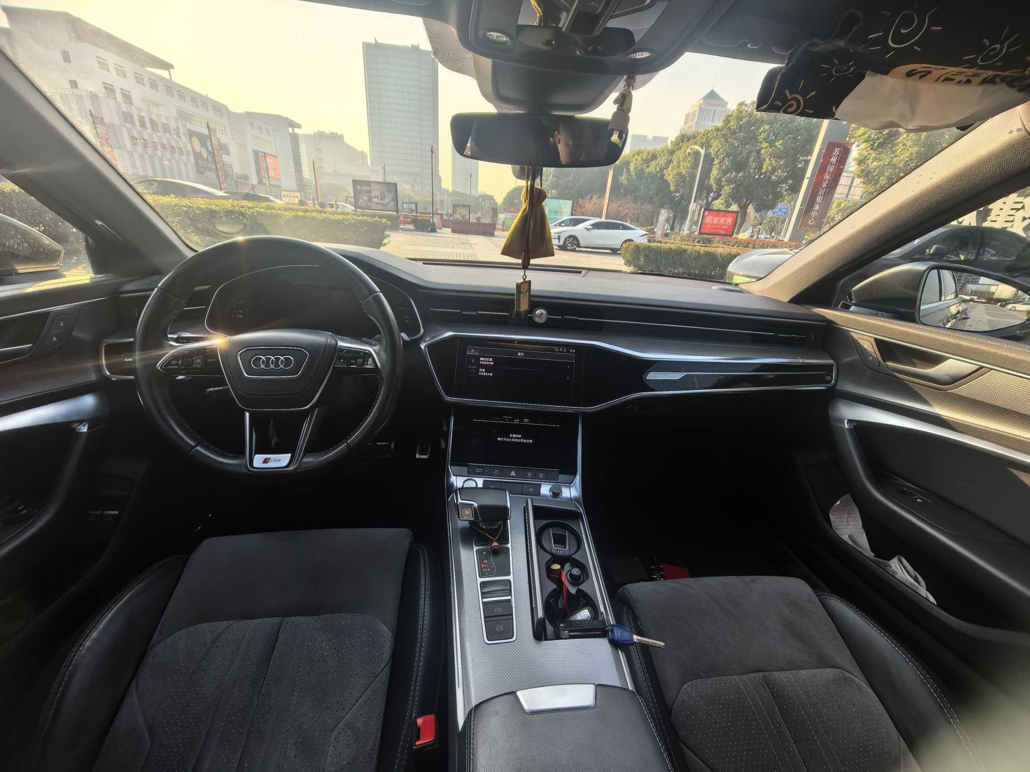 Audi 2021 car image #8