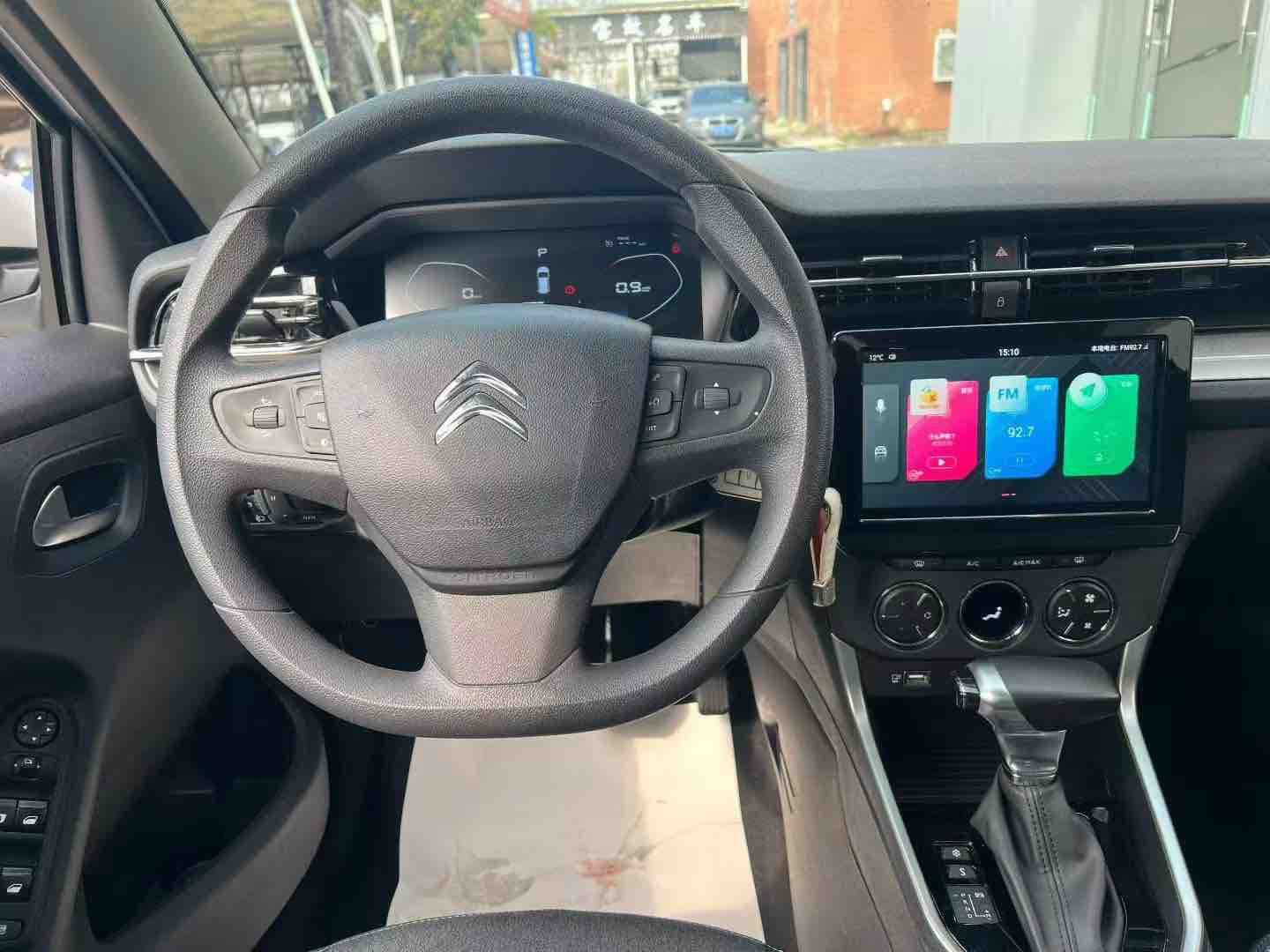 Citroen C3-XR 2023 immagine di auto #8