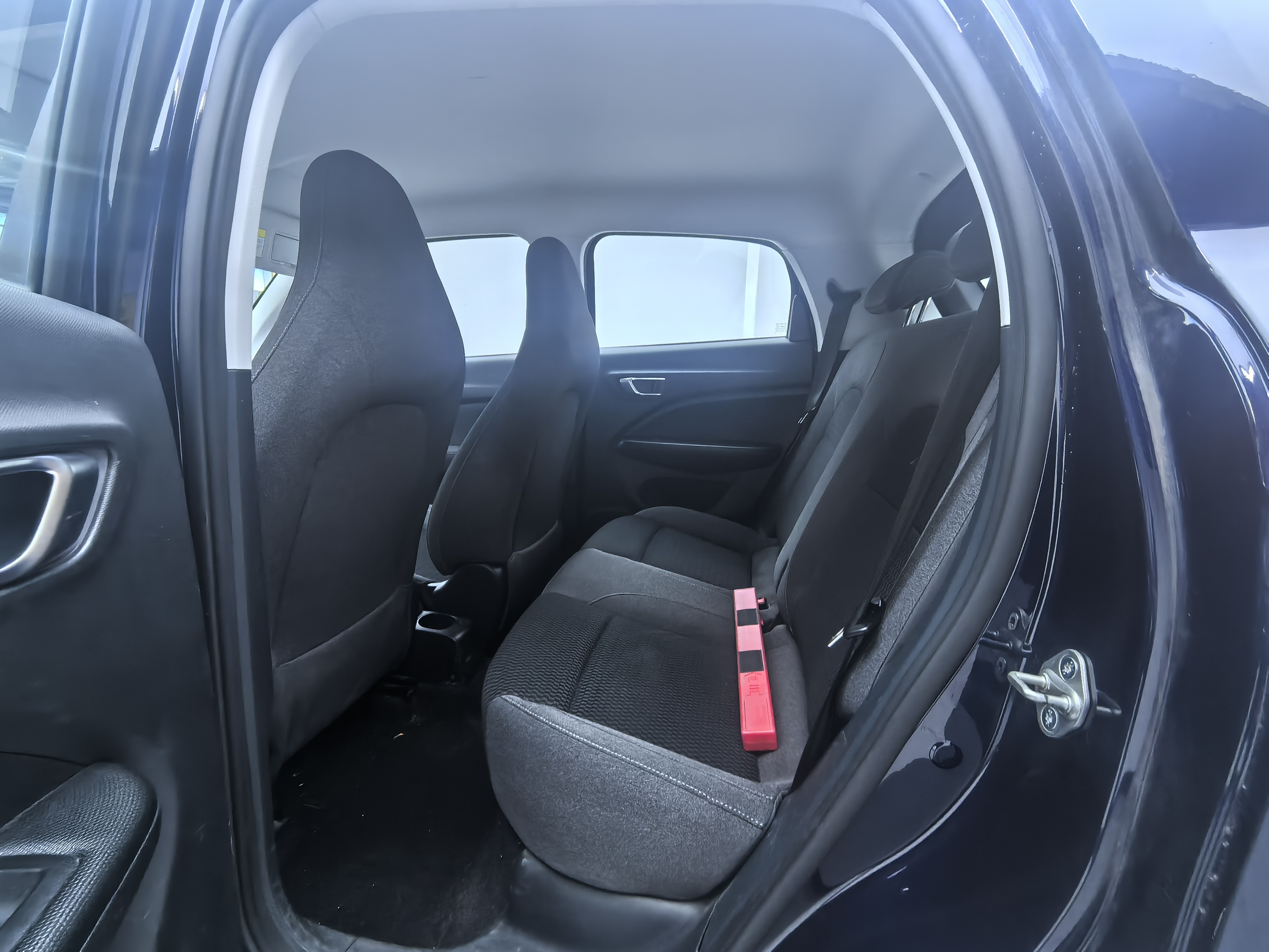 零跑汽车 零跑T03 2022 汽车图片 #8