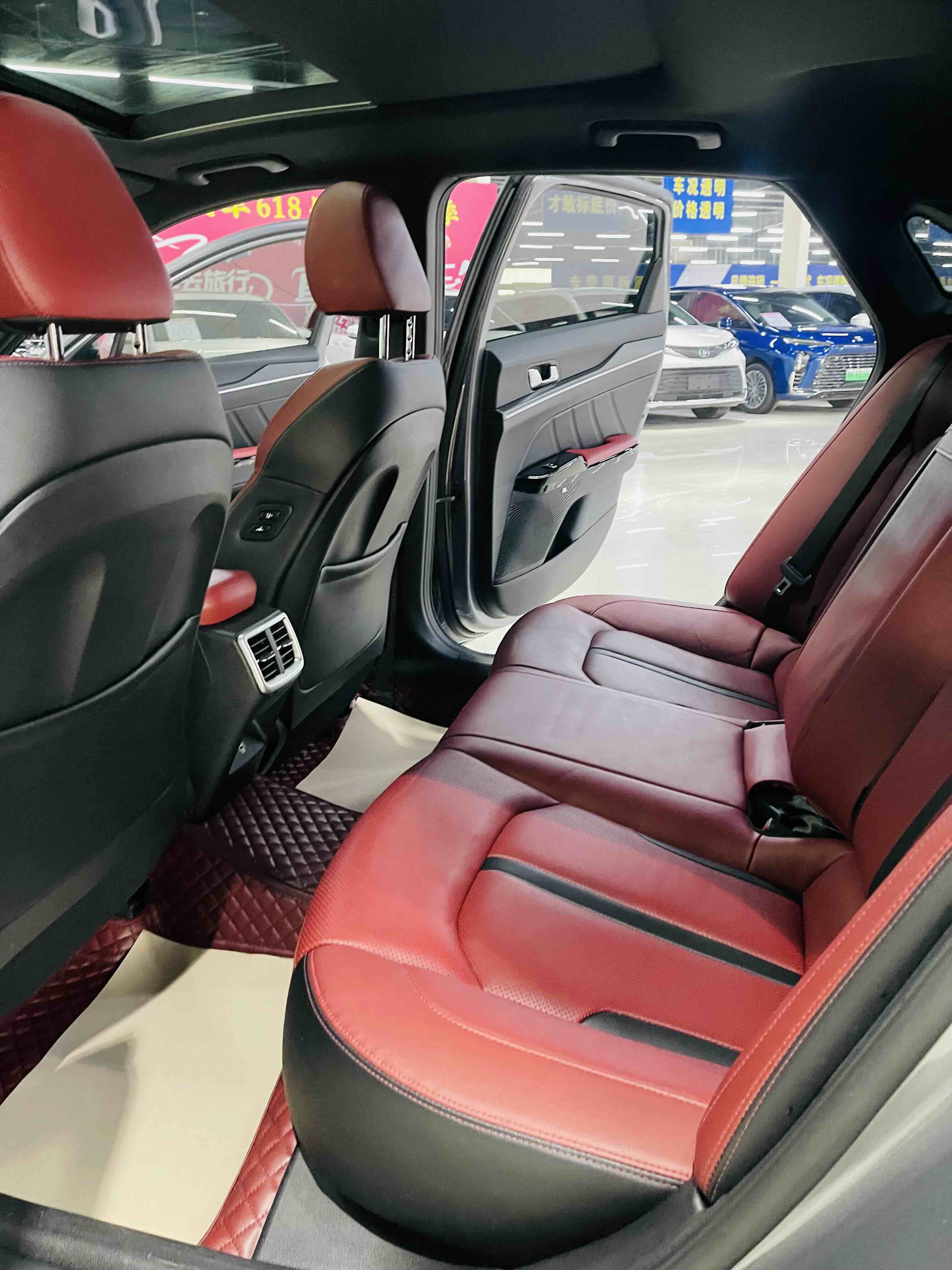 起亚 起亚K5 2022 汽车图片 #8