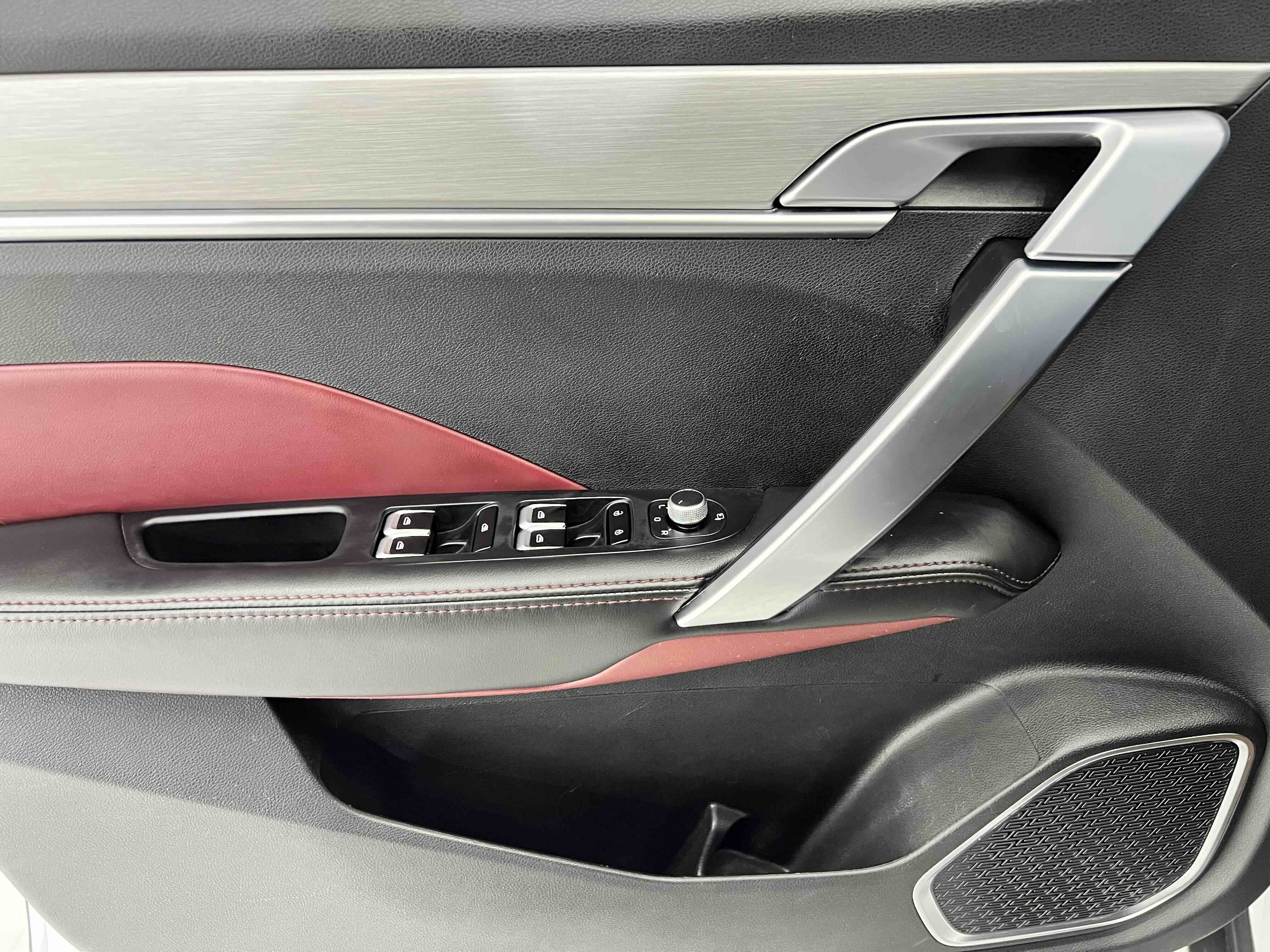 GEELY Coolray 2022 #8 GEELY Coolray 2022 car image #8