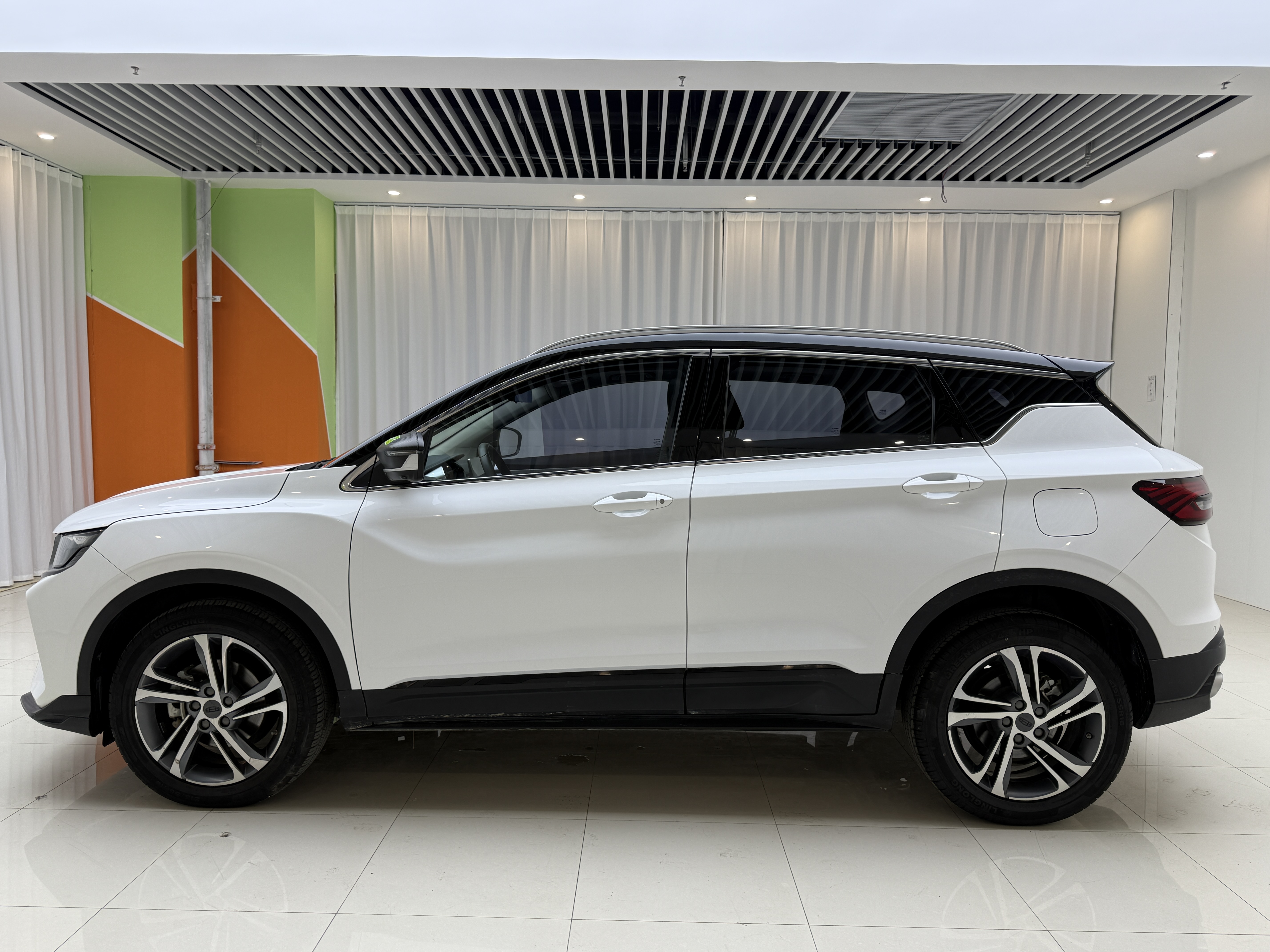 GEELY Coolray 2021 #8 GEELY Coolray 2021 car image #8