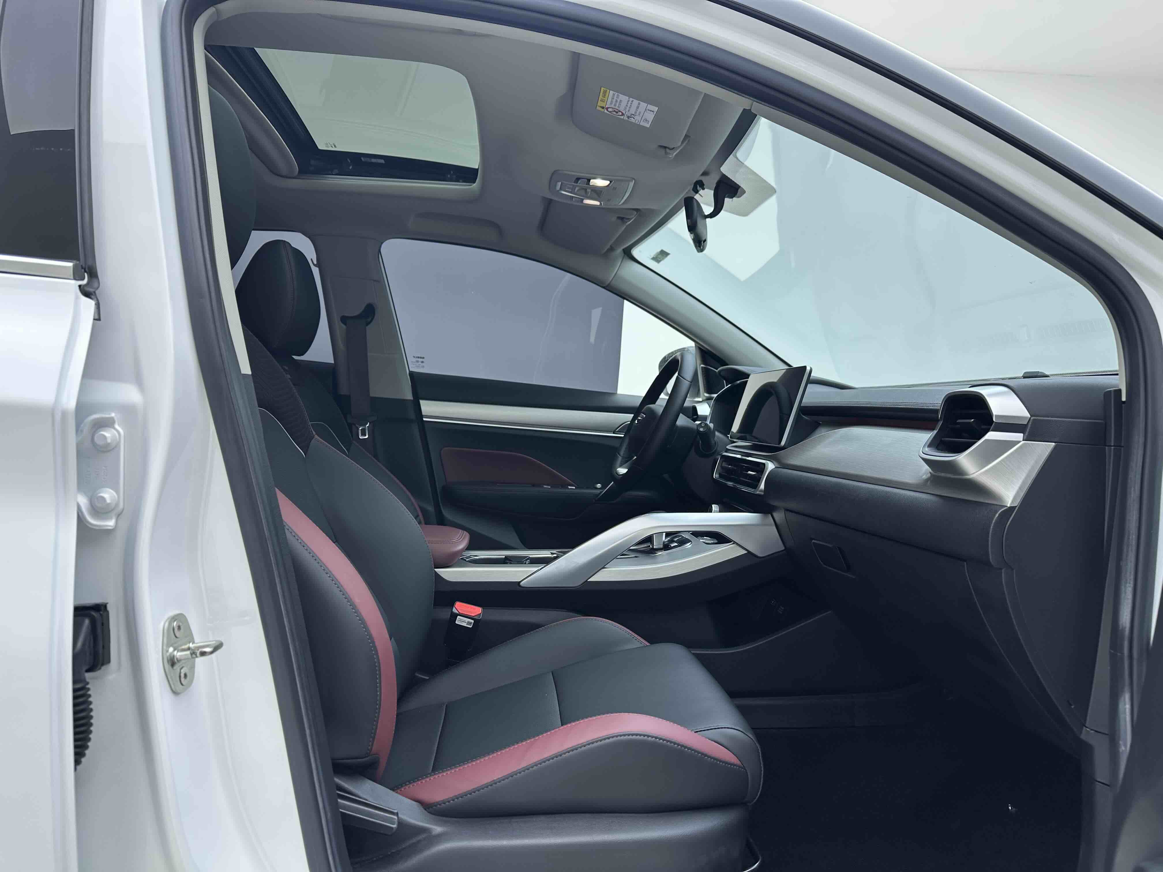 GEELY Coolray 2021 #8 GEELY Coolray 2021 car image #8