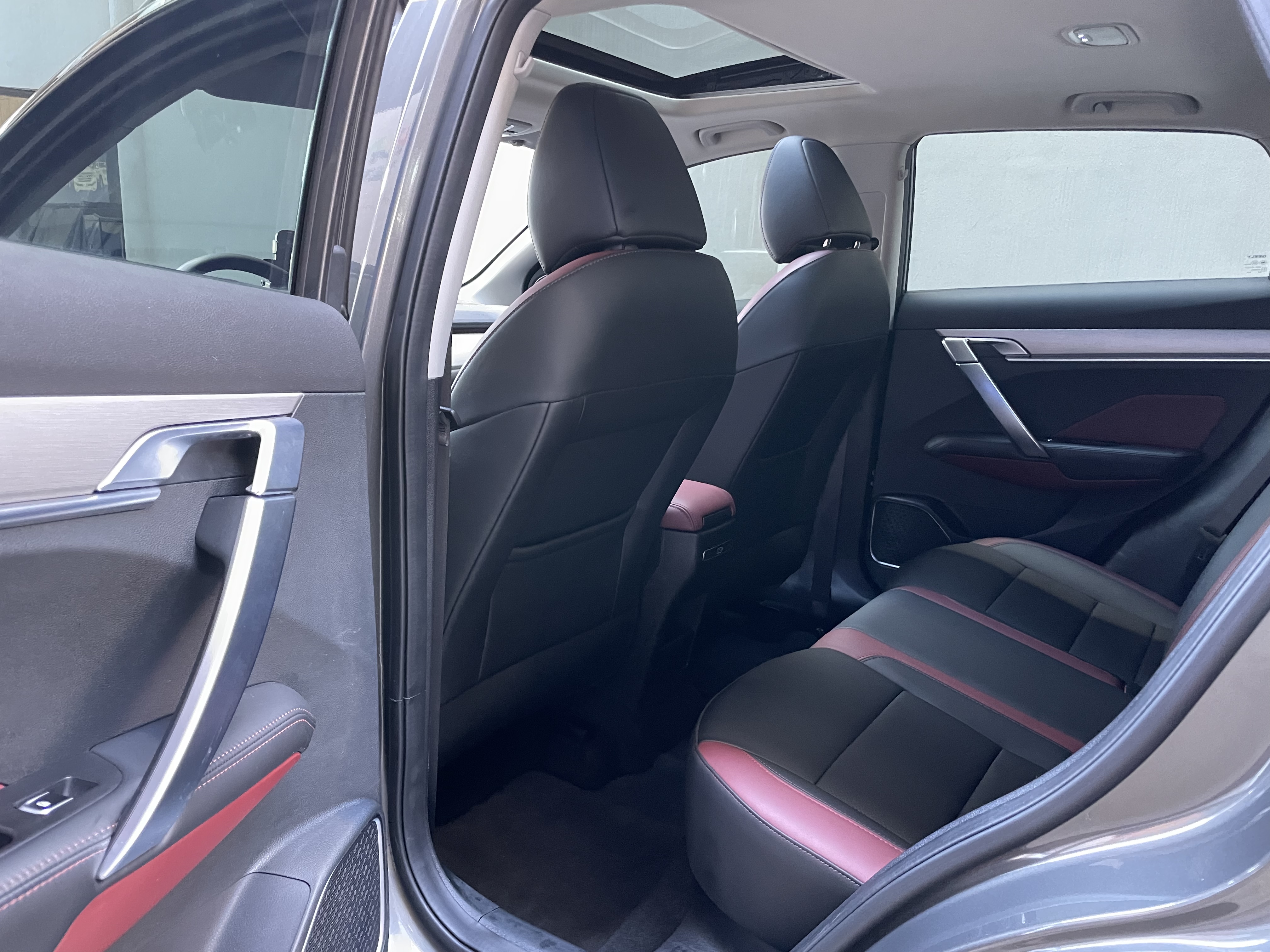 GEELY Coolray 2023 #8 GEELY Coolray 2023 car image #8
