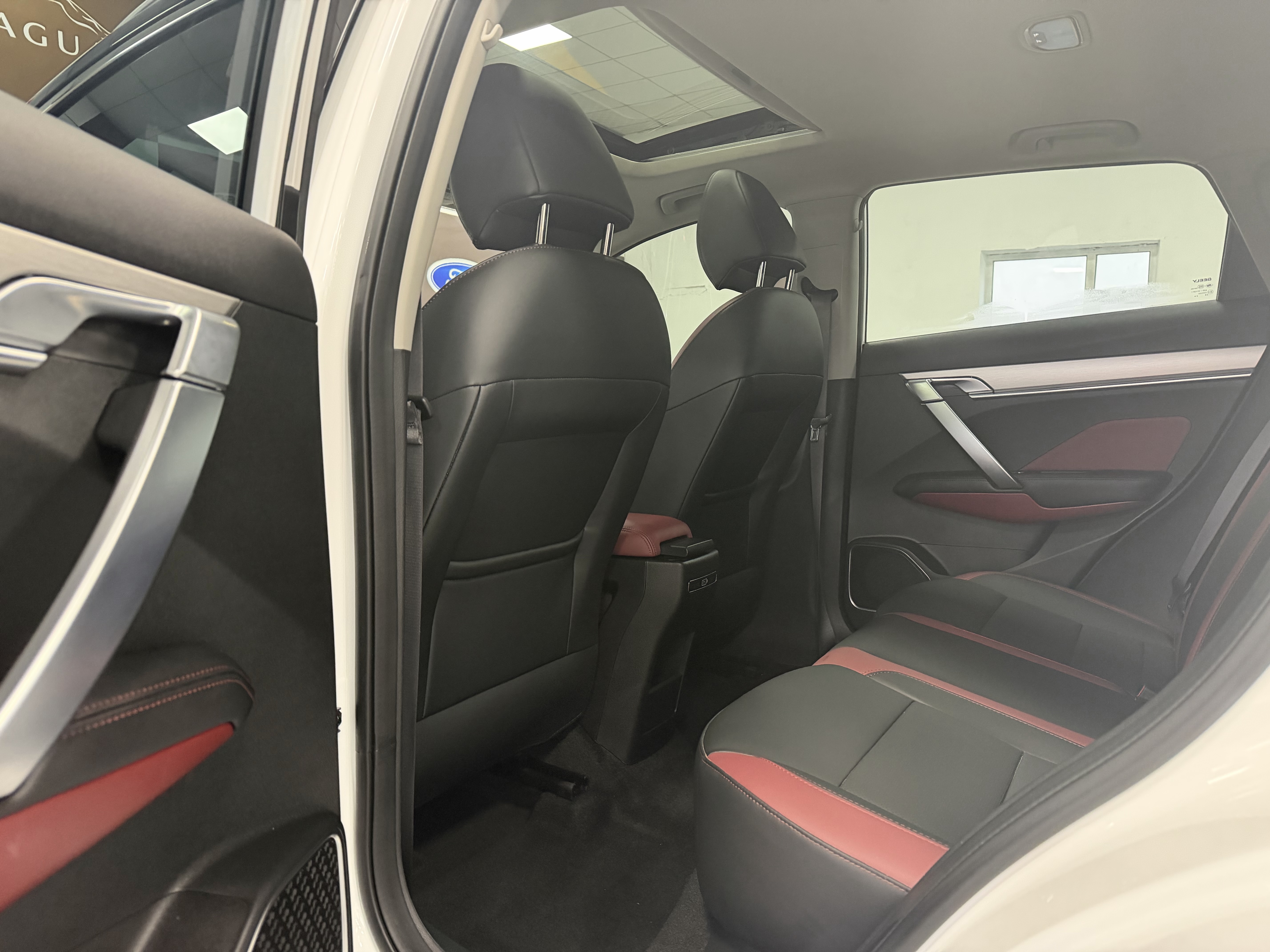 GEELY Coolray 2023 car image #8