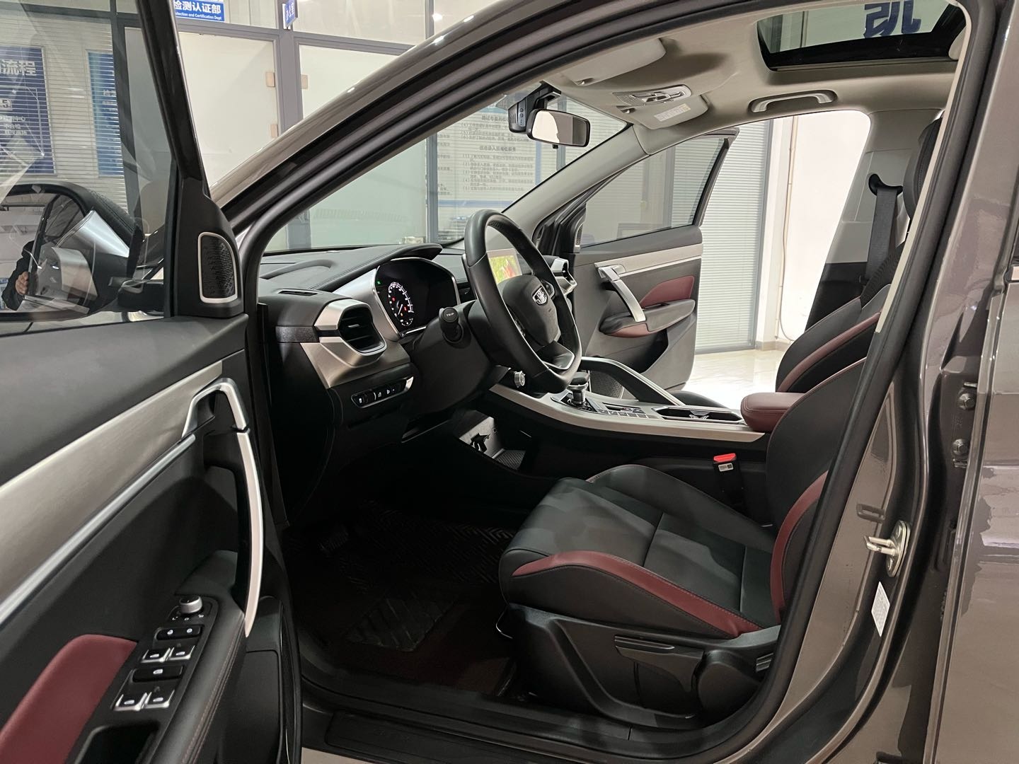 GEELY Coolray 2021 #8 GEELY Coolray 2021 car image #8