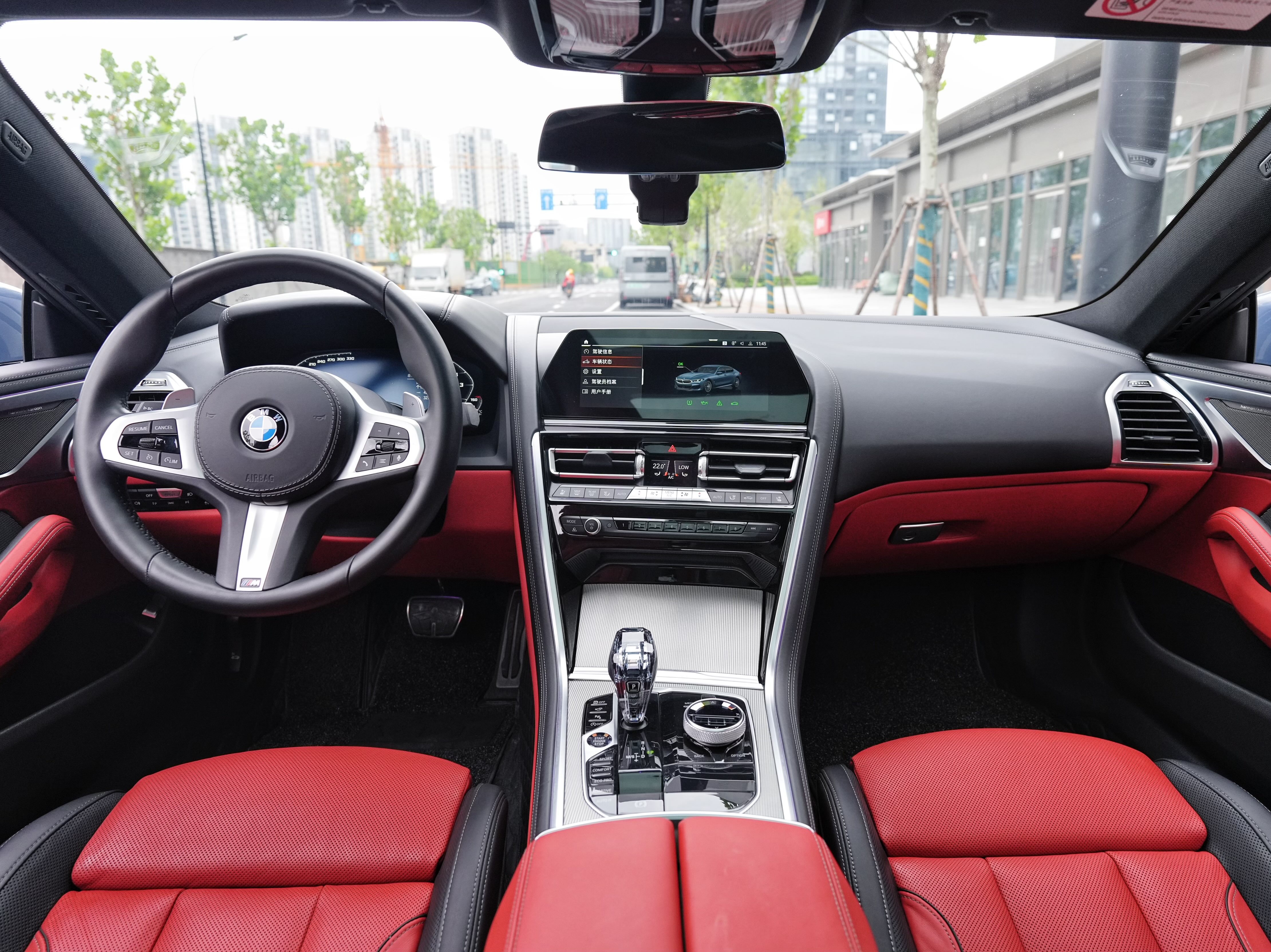 BMW 8 Series 2022 #8 BMW 8 Series 2022 car image #8