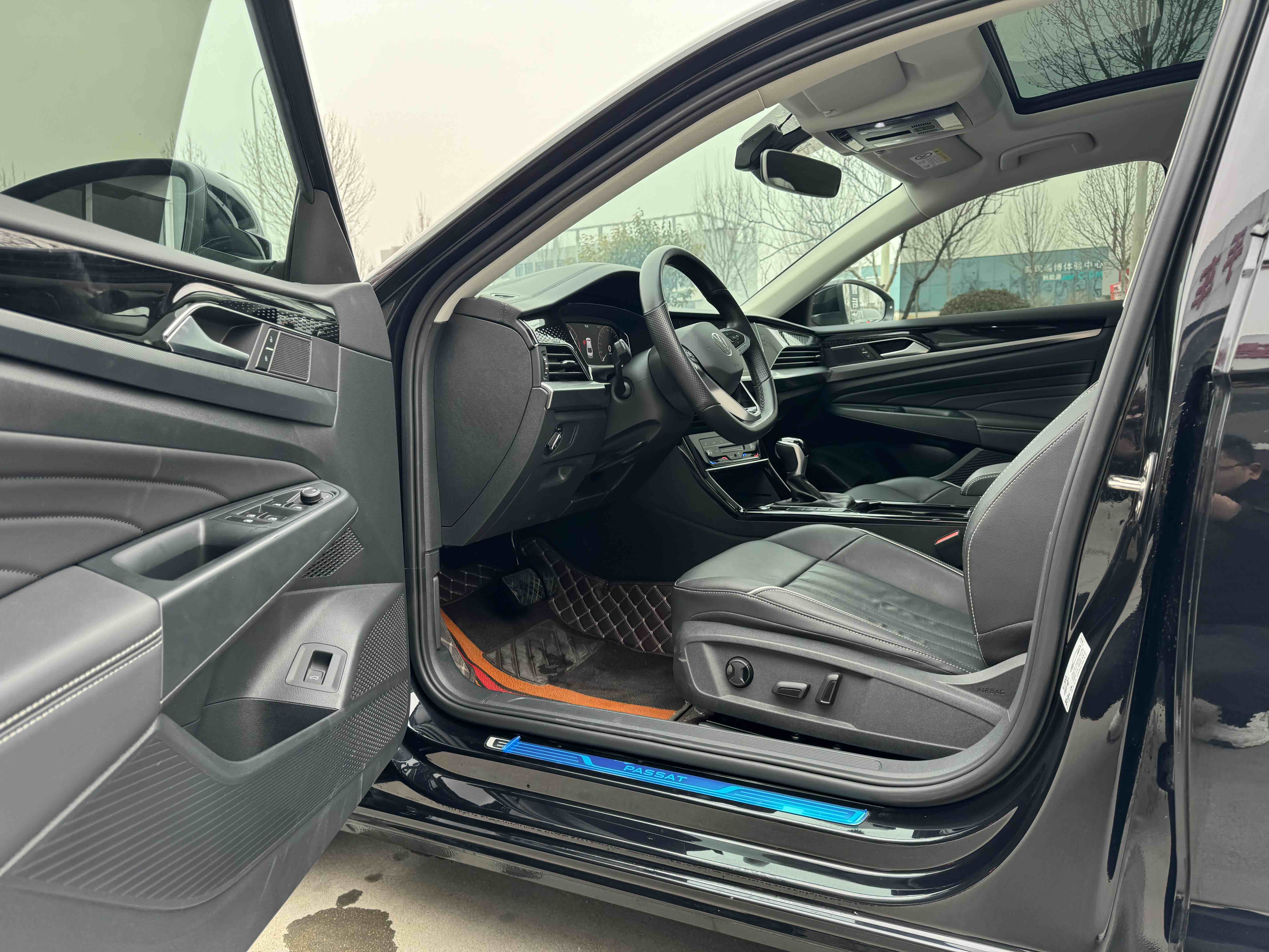 Volkswagen Passat 2022 immagine di auto #8