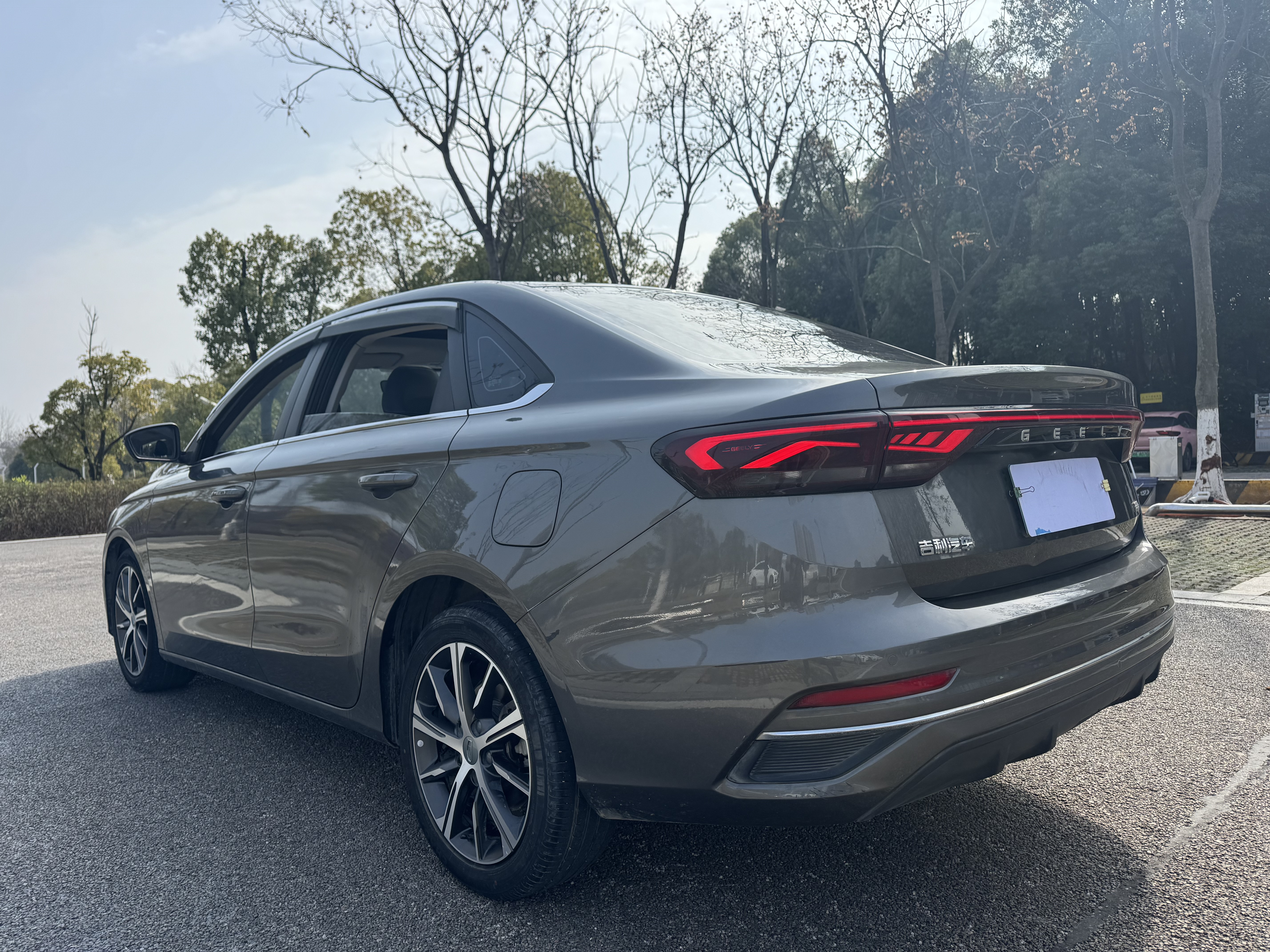 GEELY Emgrand 2022 #8 GEELY Emgrand 2022 car image #8