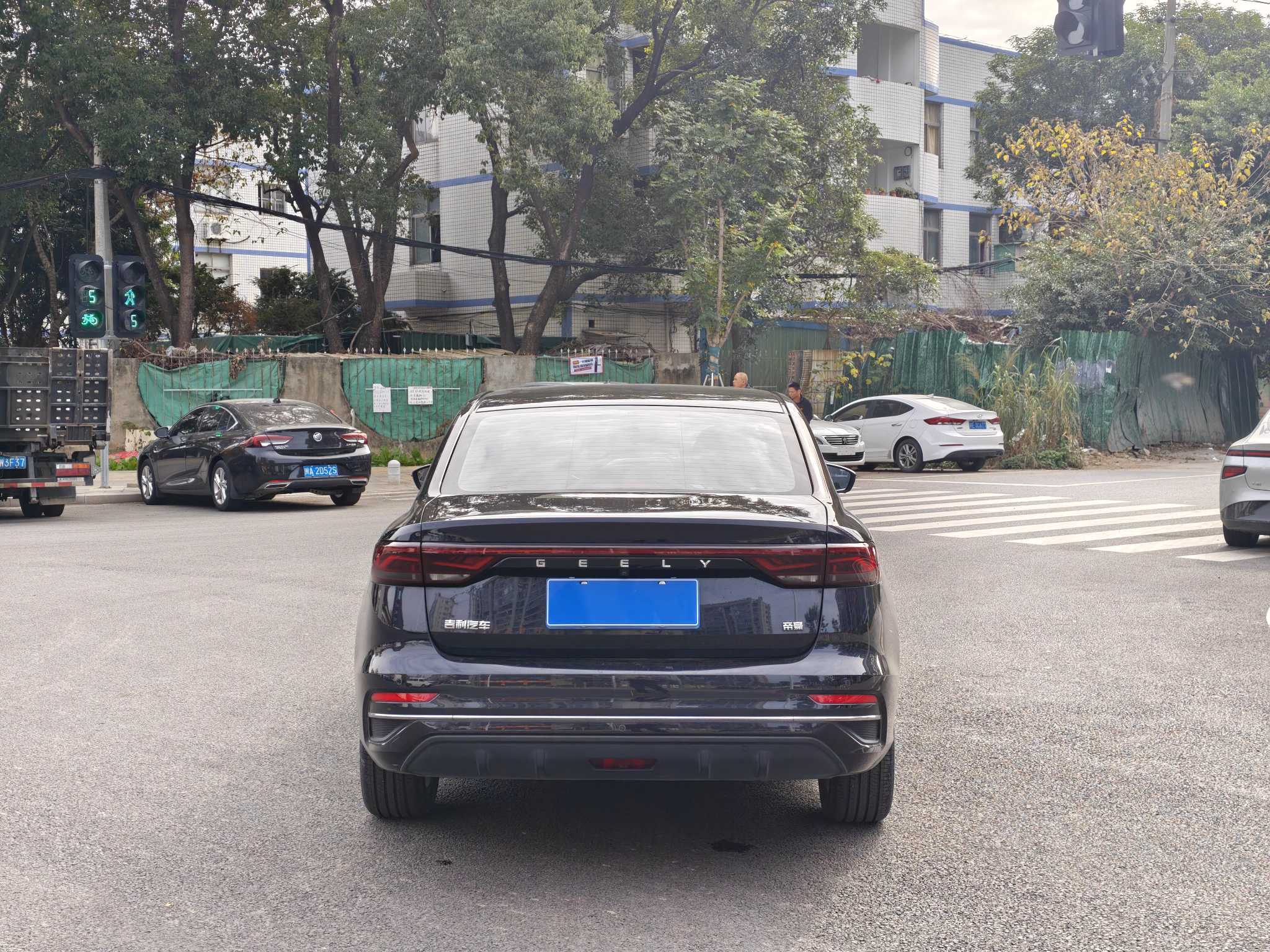 GEELY Emgrand 2022 car image #8
