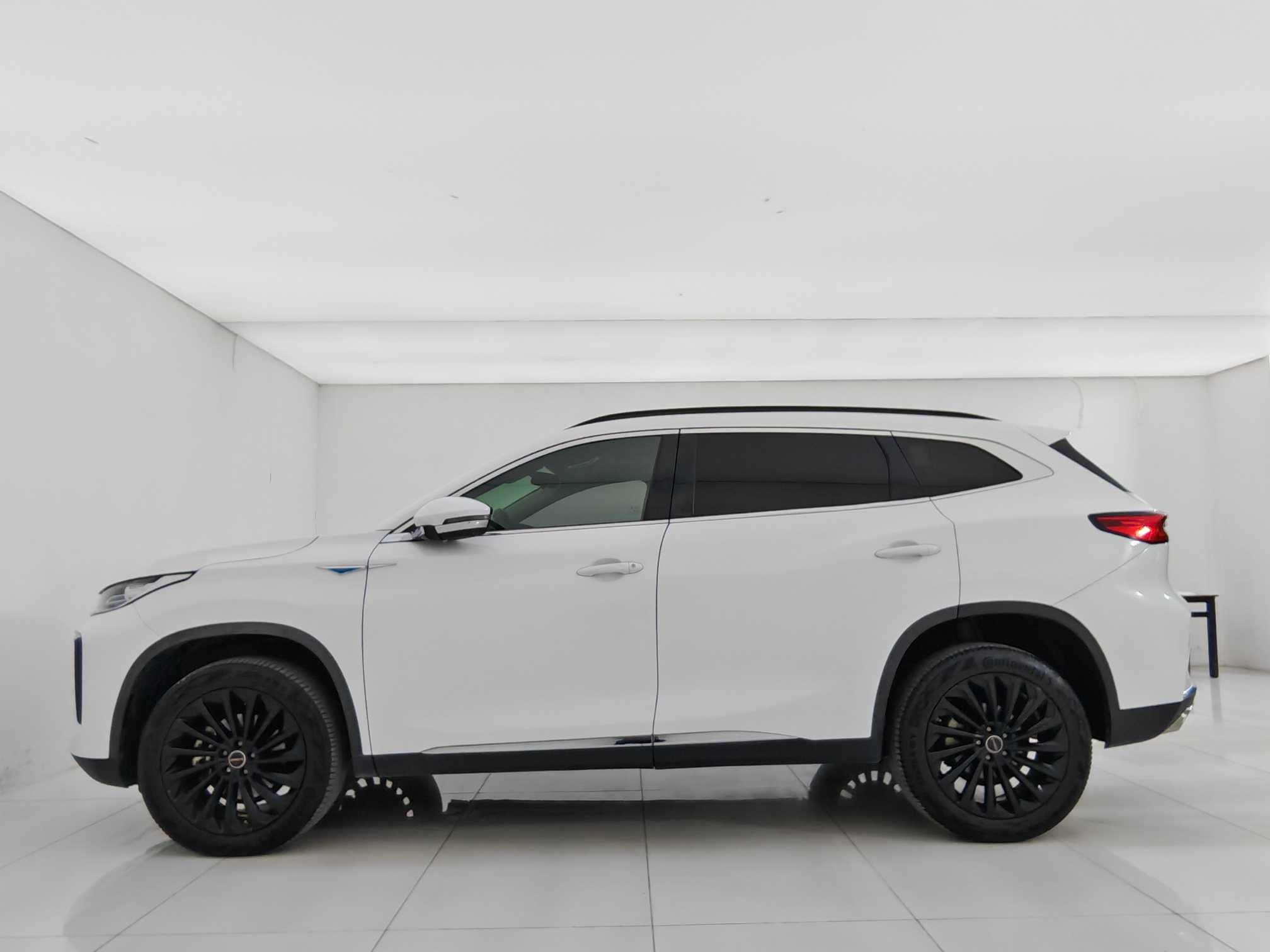 Exceed Lingyun 2022 #8 Exceed Lingyun 2022 car image #8