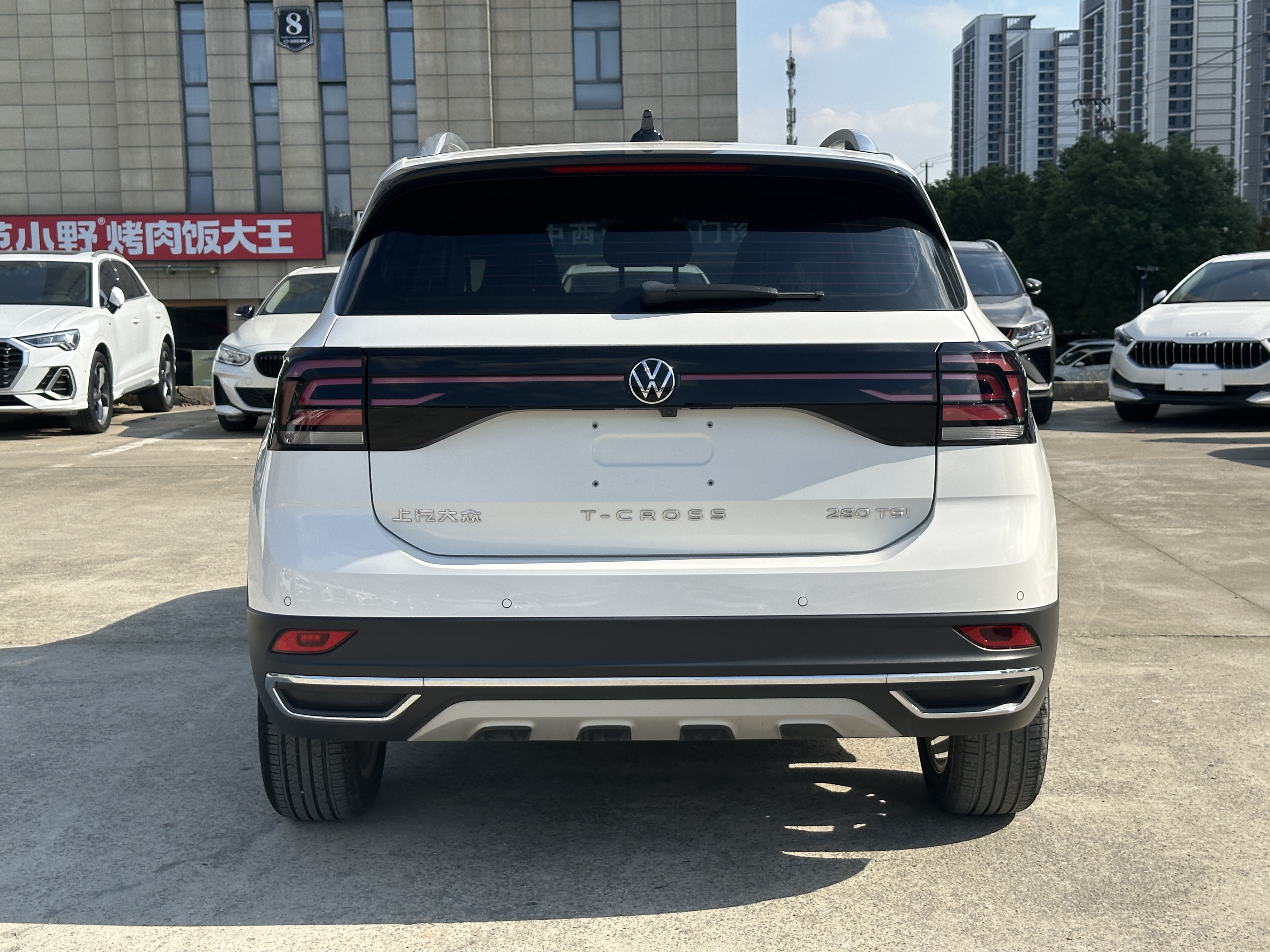 Volkswagen T-Cross 2021 car image #8