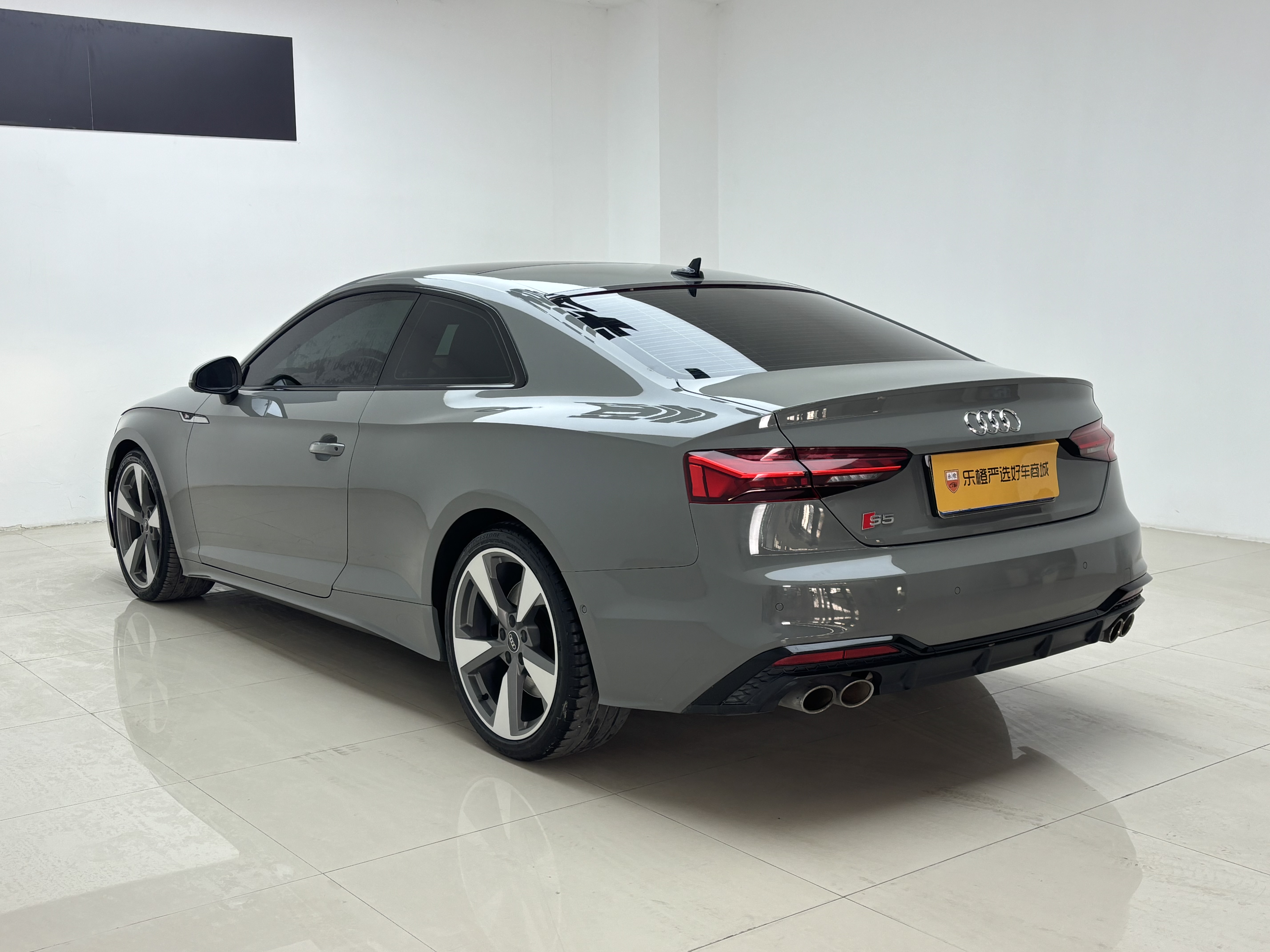 Audi S5 2023 #8 Audi S5 2023 صورة سيارة #8