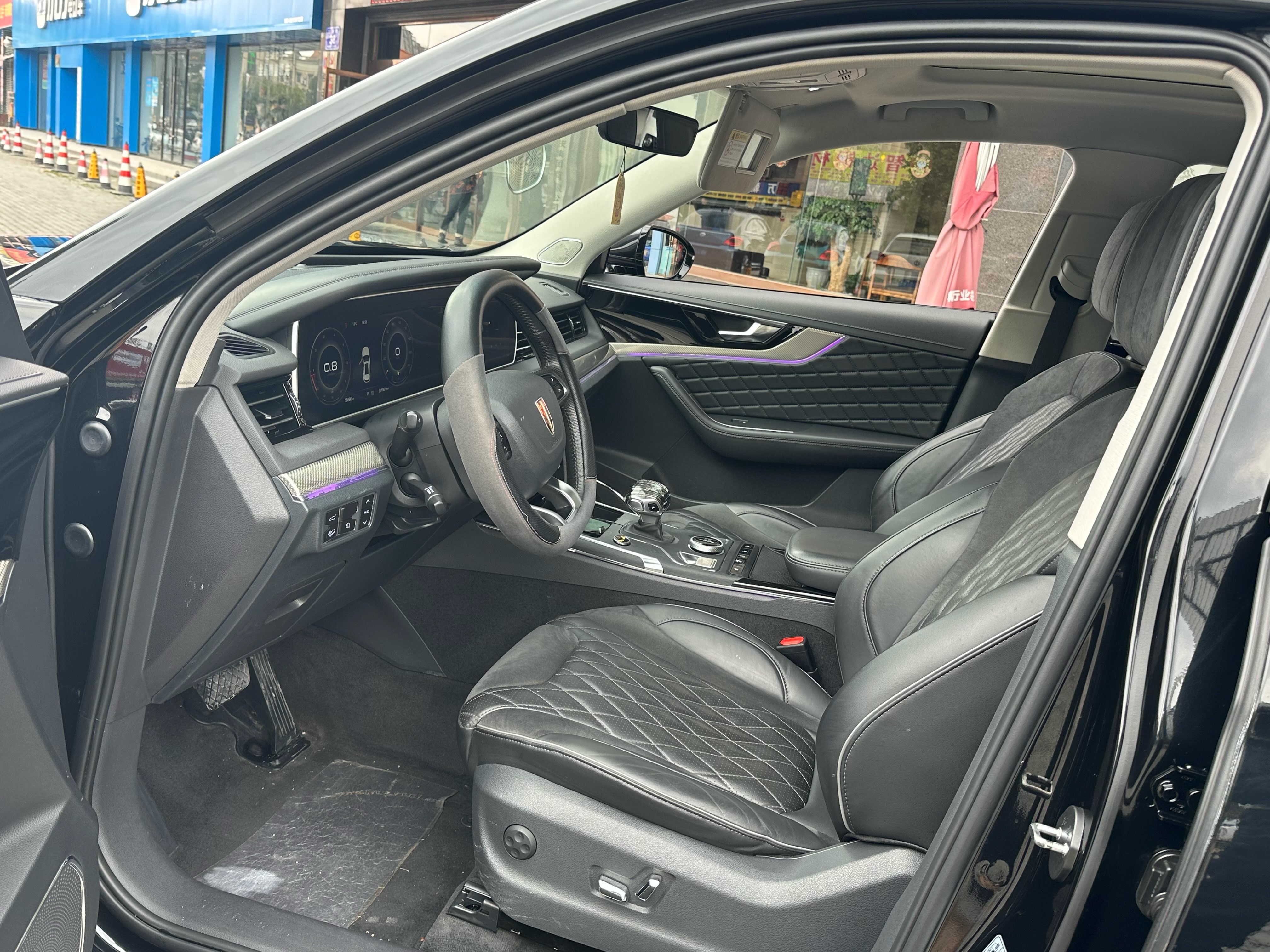 HongQi HS5 2022 car image #8