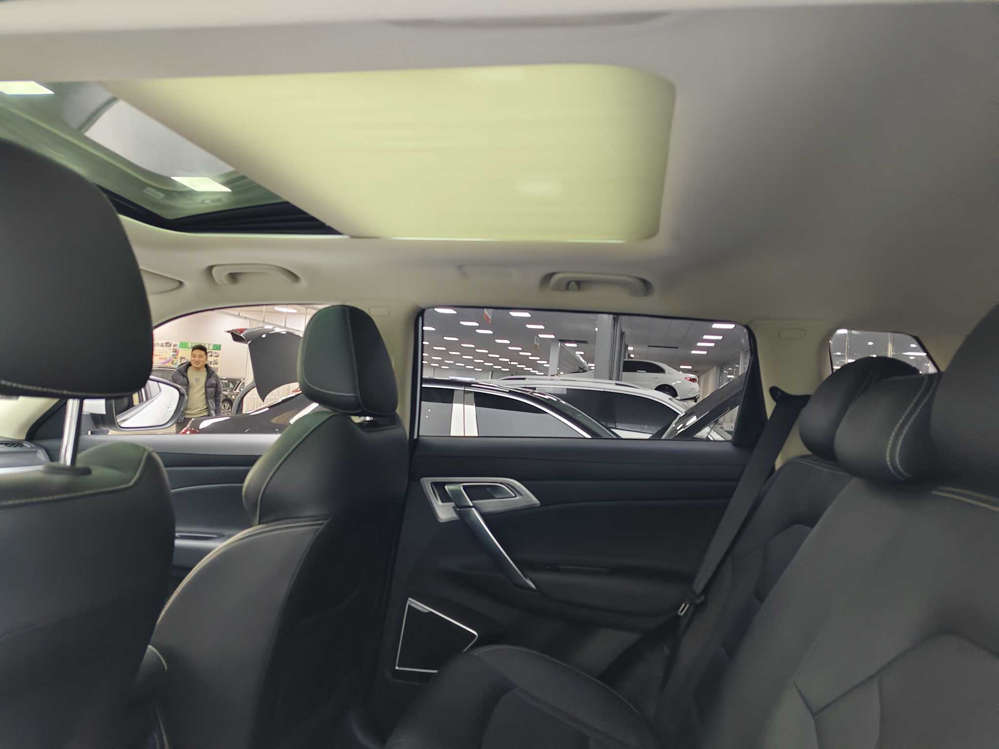GEELY Boyue 2022 car image #8