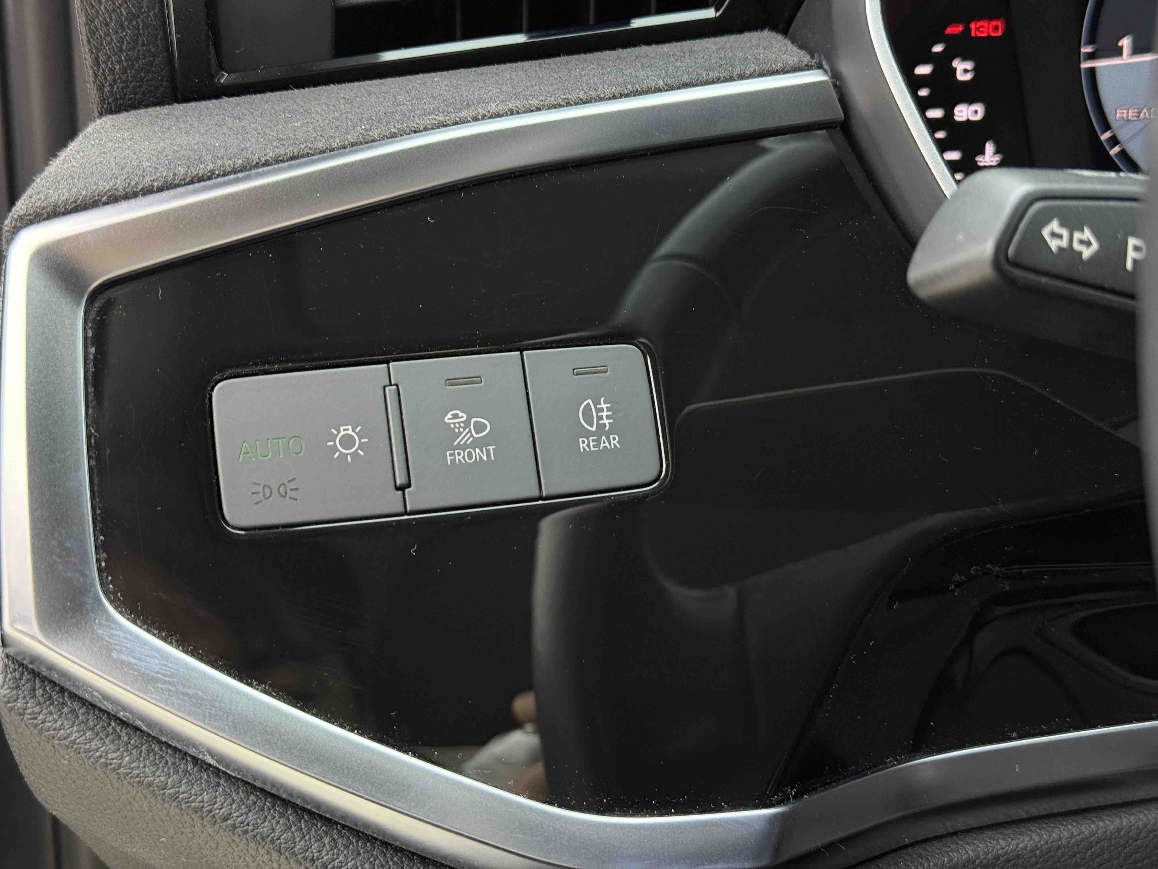 Audi Q3 2022 #8 Audi Q3 2022 car image #8