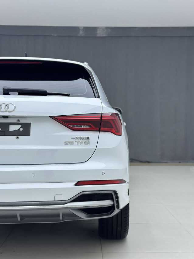 Audi Q3 2022 #8 Audi Q3 2022 car image #8